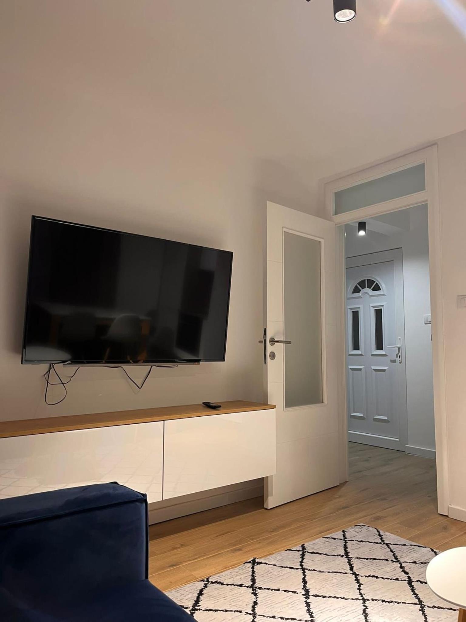 Apartman Kosuta Lux Garden