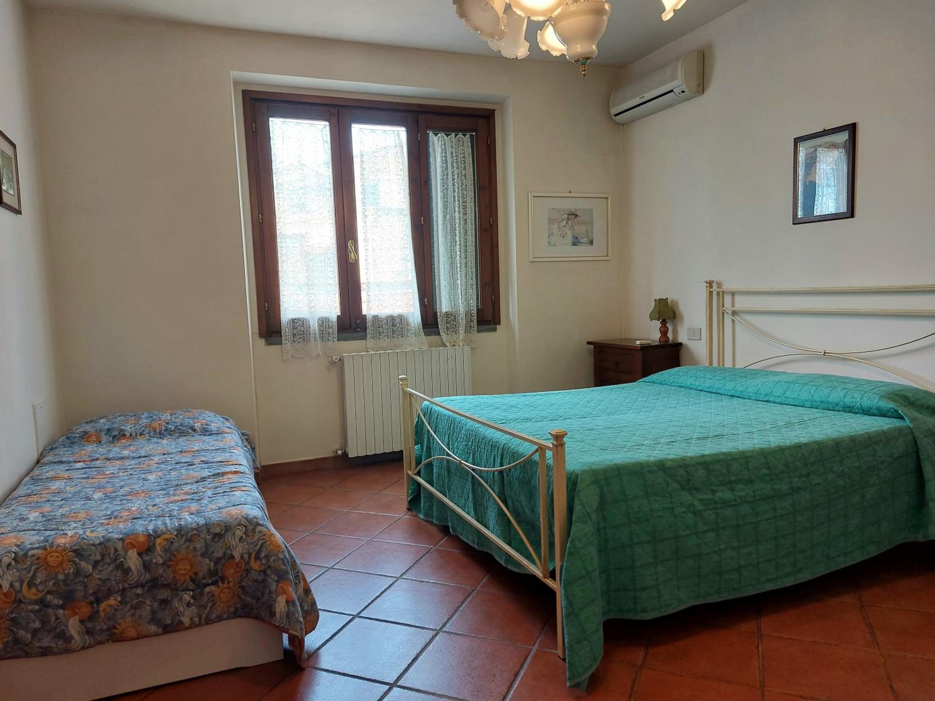 Casa Vacanze - La Ginestra view 3