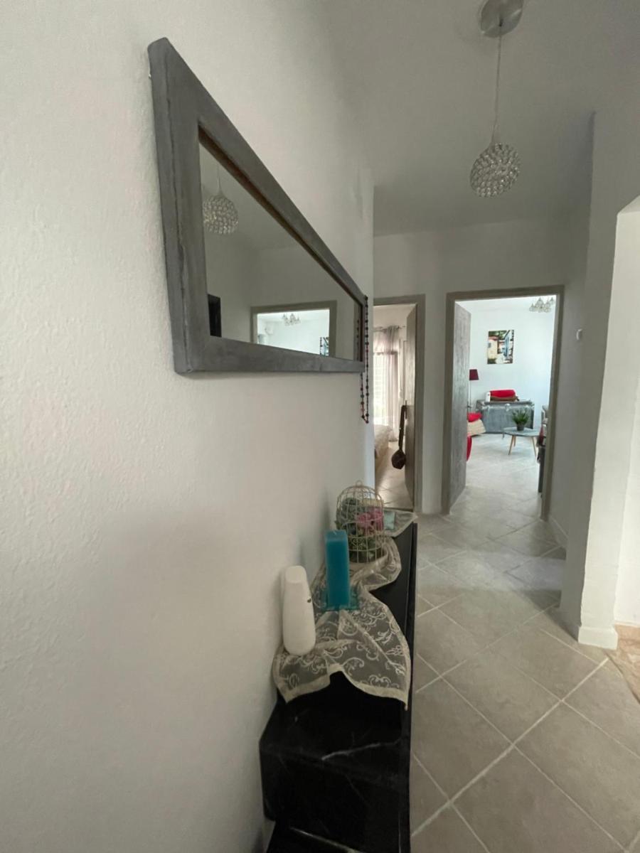 Comfy Myrvalis Apartment photo 4