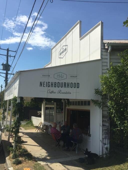 Pet Friendly Family Home 3km to CBD
