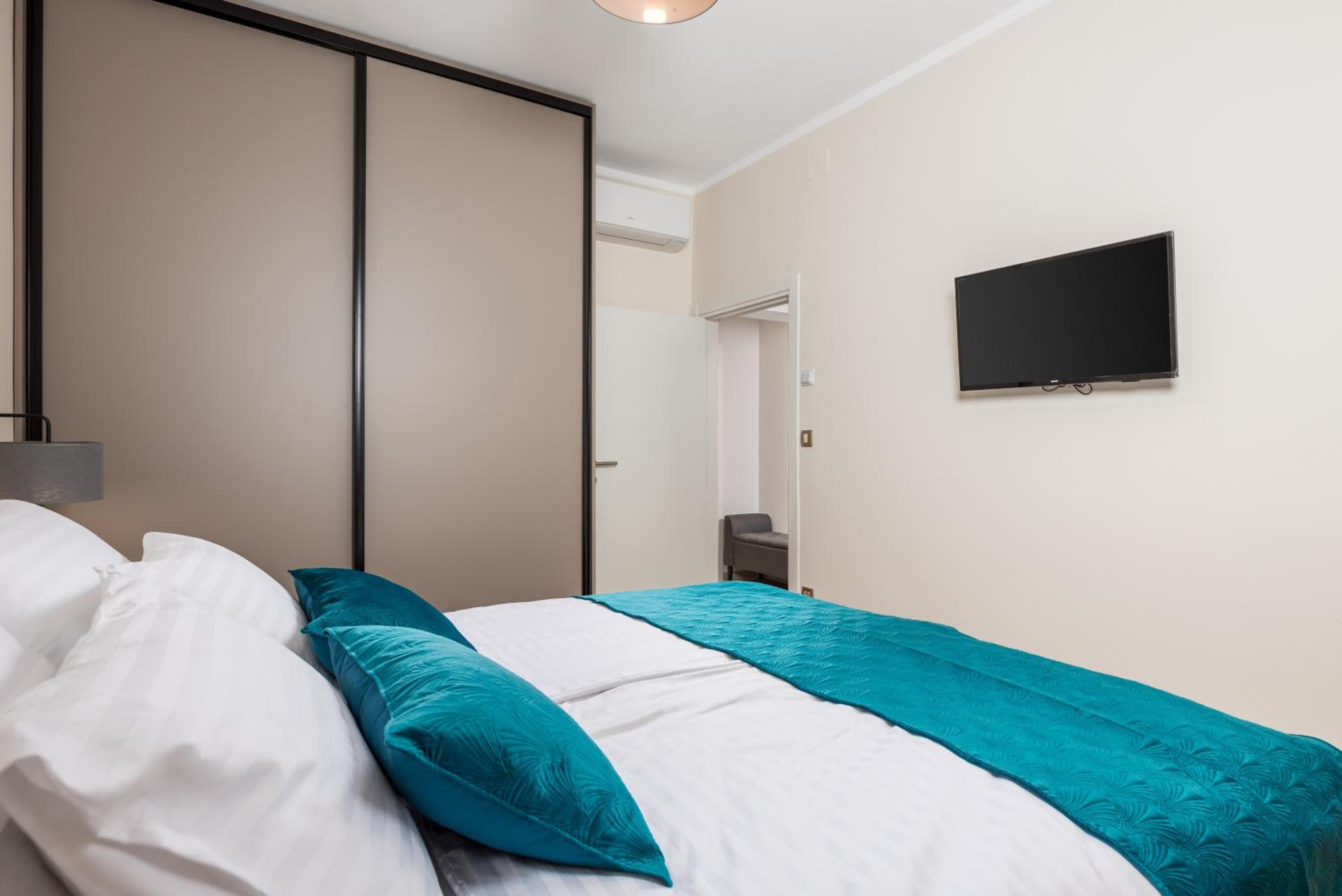 APARTMAN UHAČ view 5