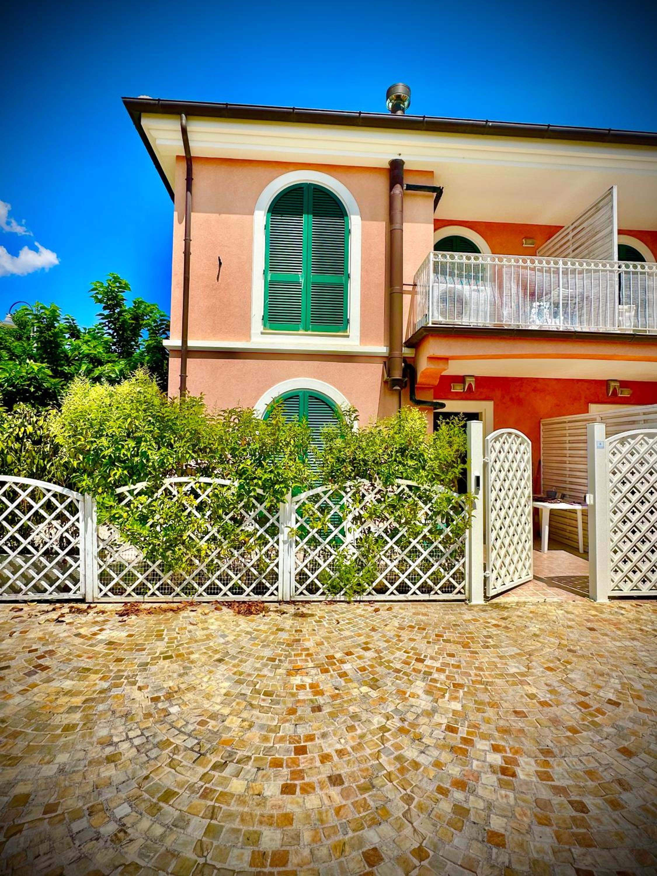 Conero Casa T8- Marcelli di Numana in Piazzale Tremiti 8 con Parcheggio Esclusivo Giardino e Barbecue view 3