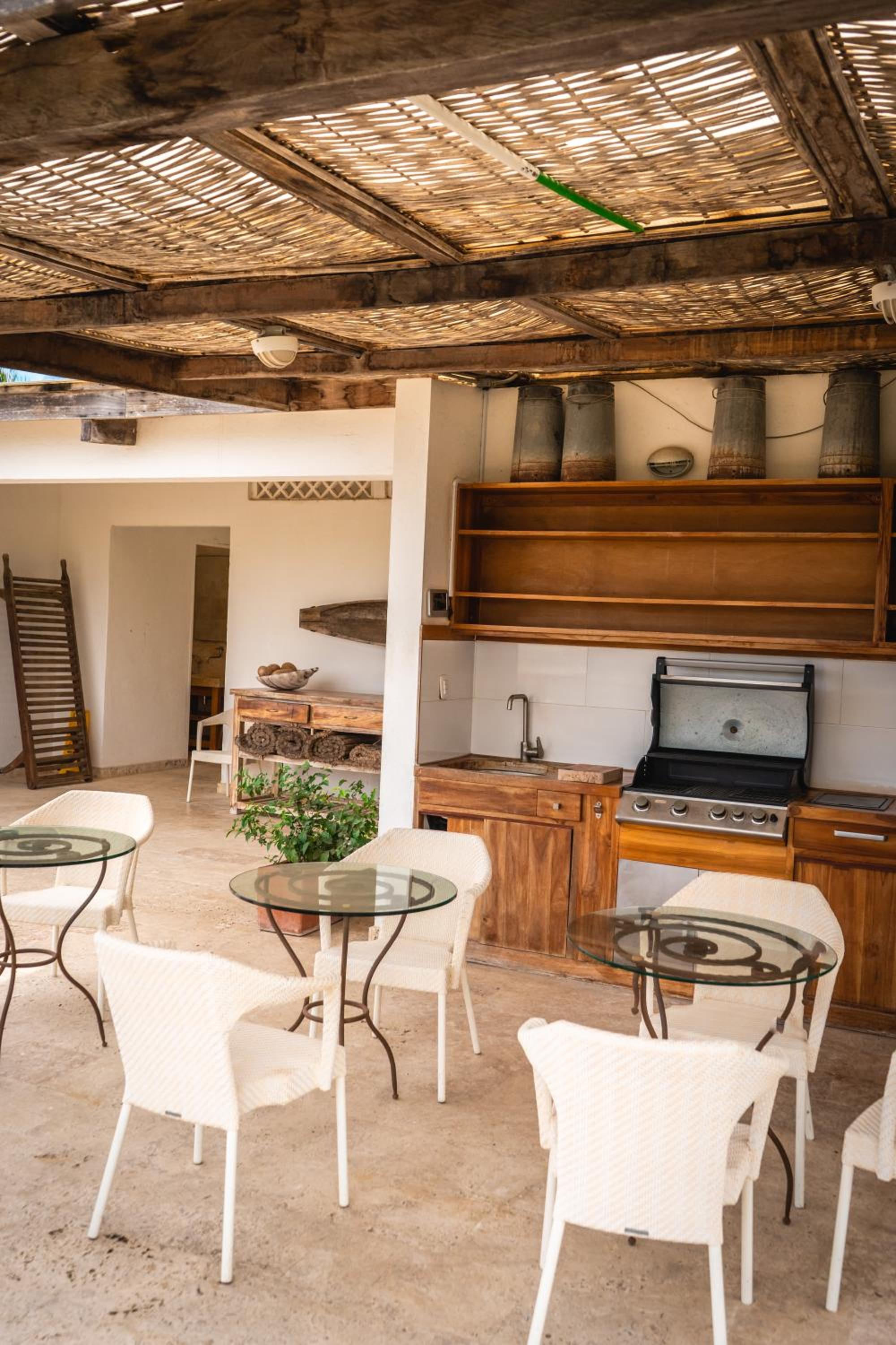 Casa Mangle, Jacuzzi + Piscina privada. 25 mts del Mar