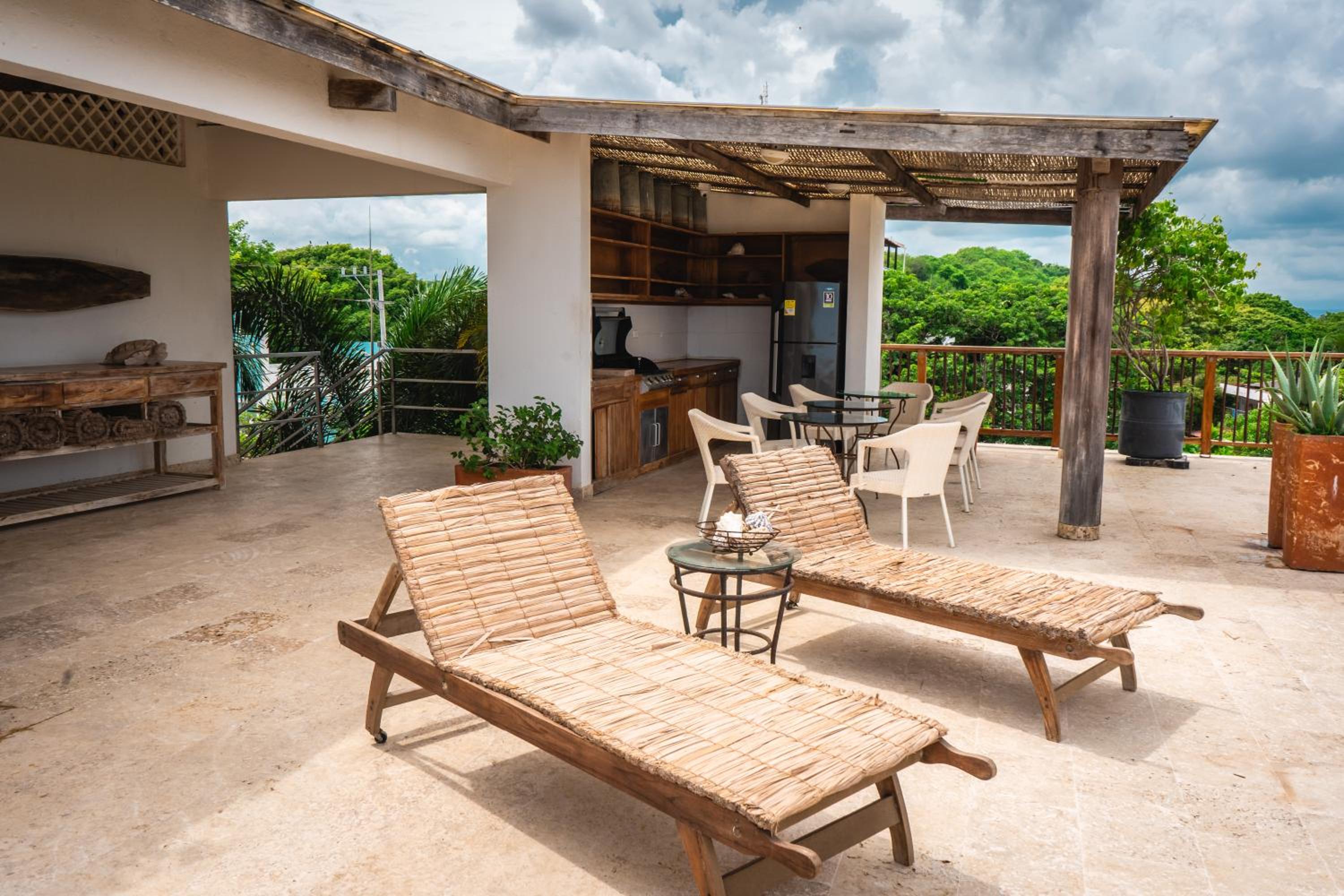 Casa Mangle, Jacuzzi + Piscina privada. 25 mts del Mar