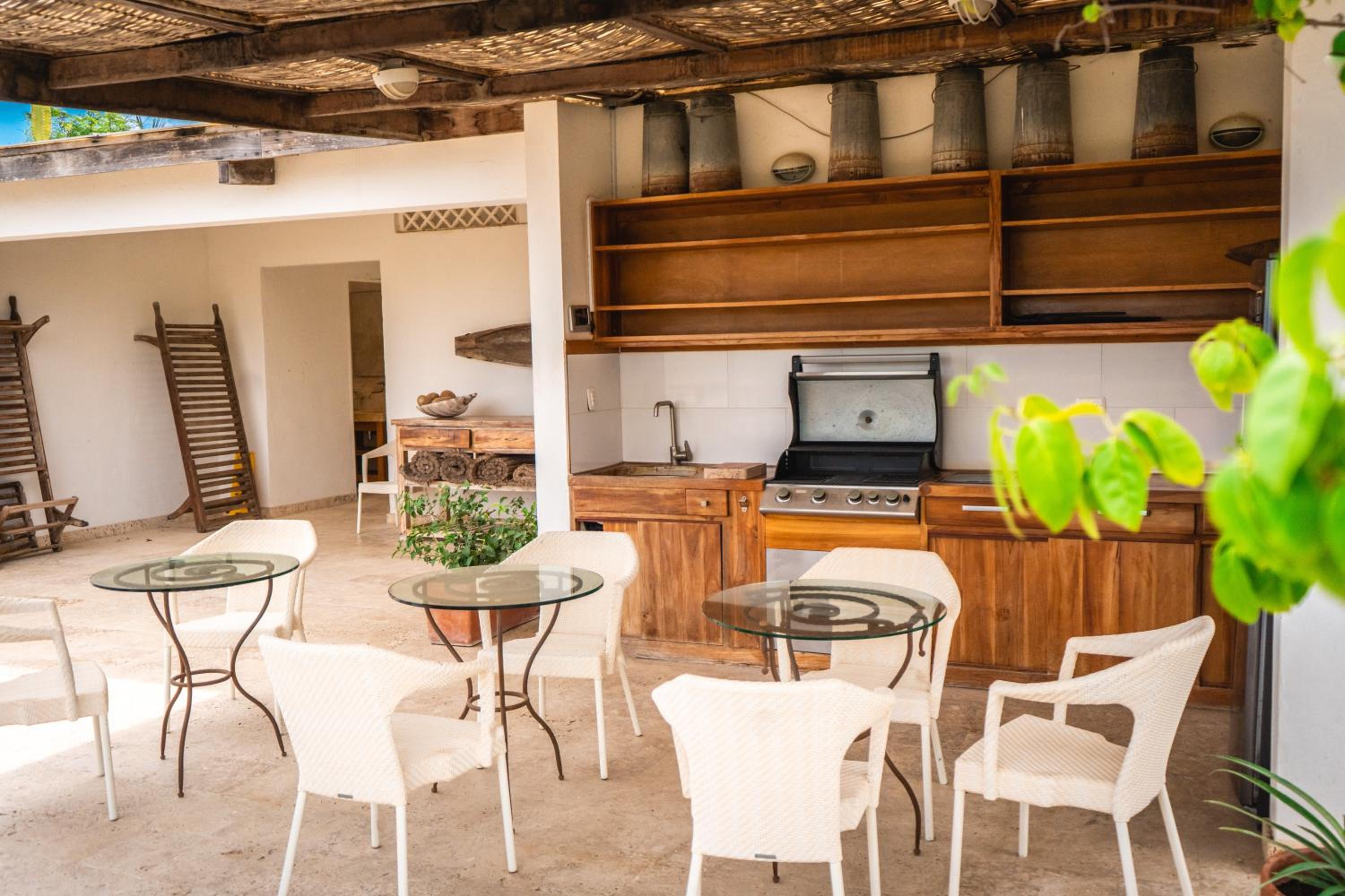 Casa Mangle, Jacuzzi + Piscina privada. 25 mts del Mar