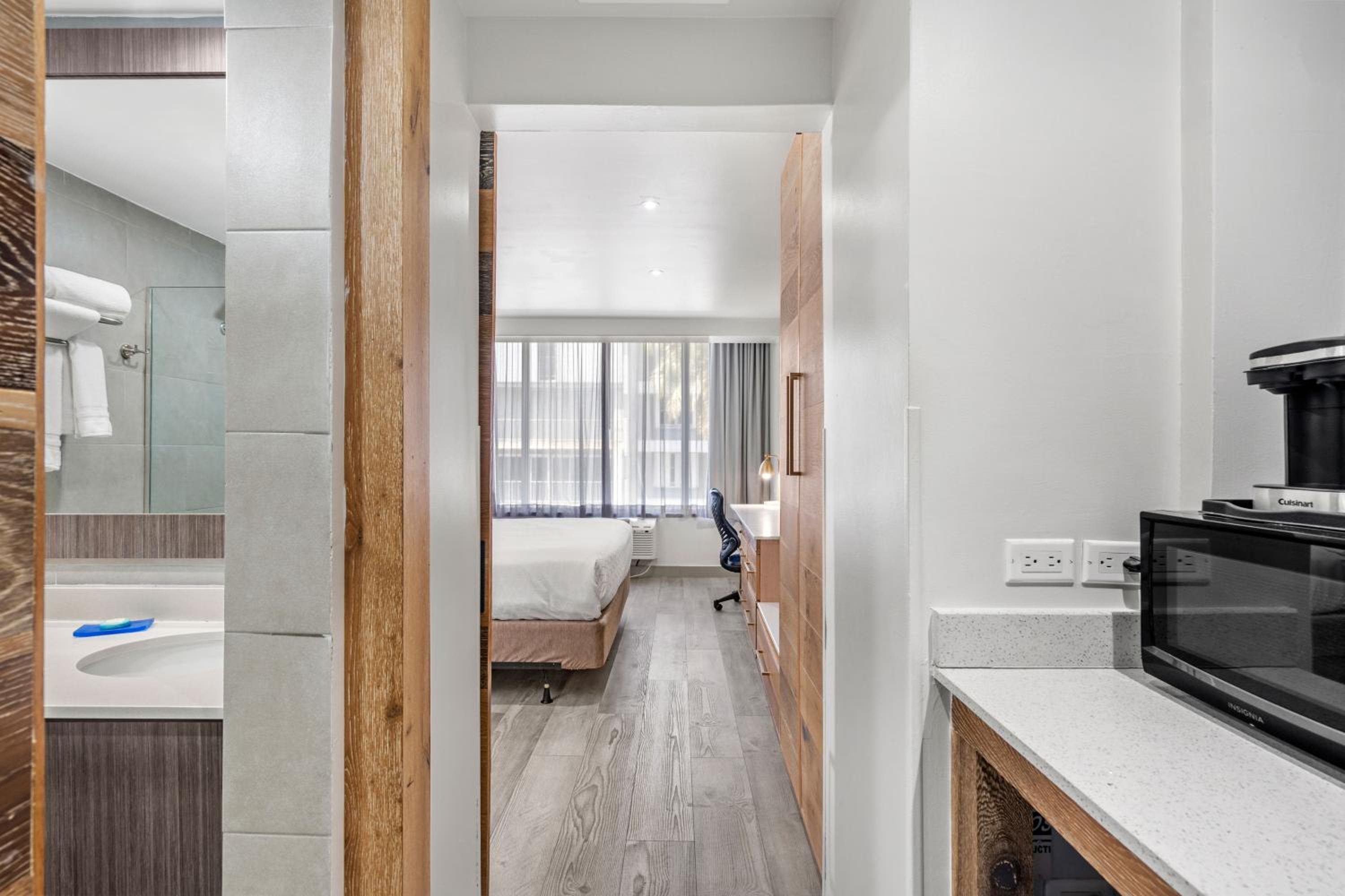 Holiday Inn Express San Juan Condado, an IHG Hotel - Property Image 2