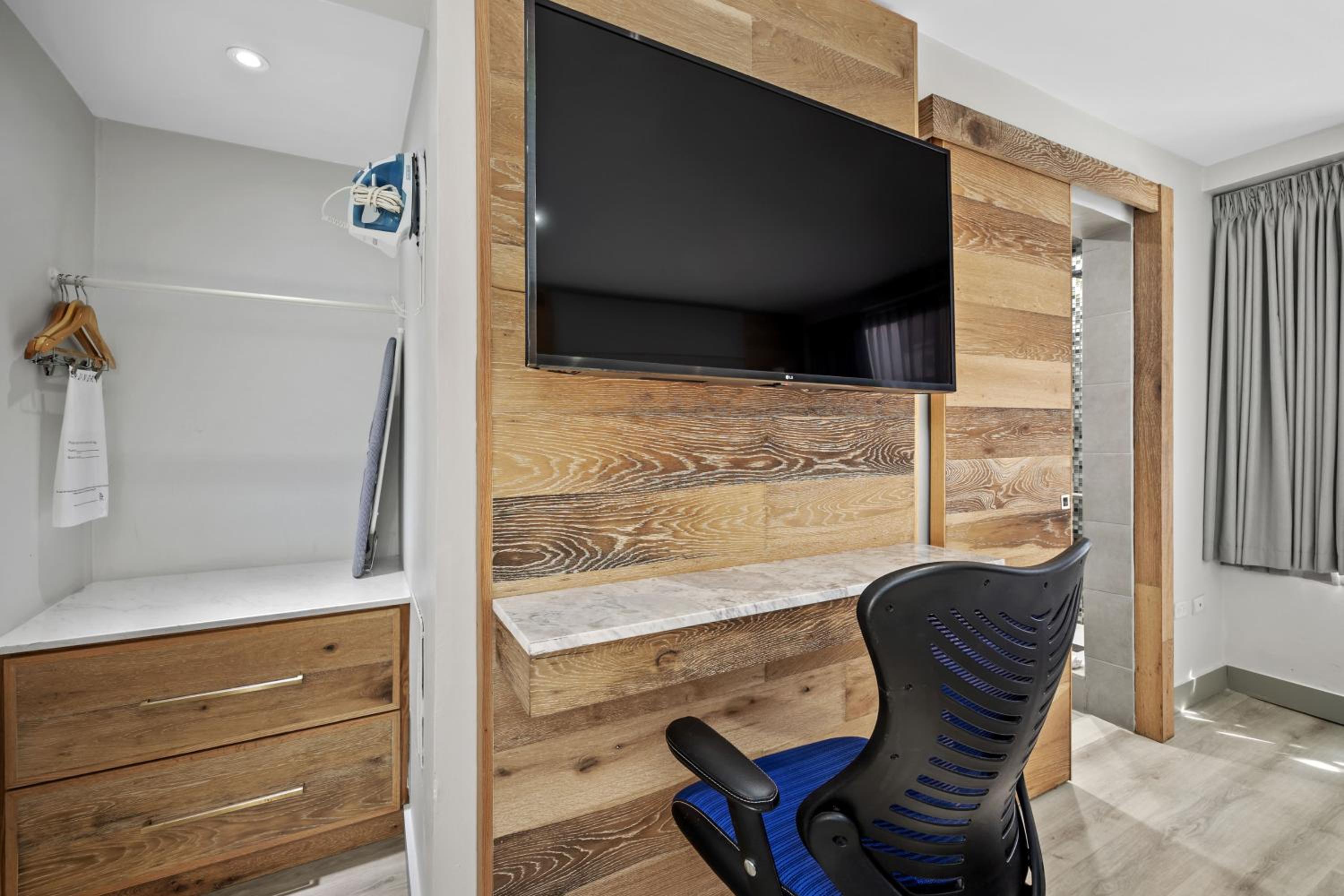 Holiday Inn Express San Juan Condado, an IHG Hotel - Property Image 11