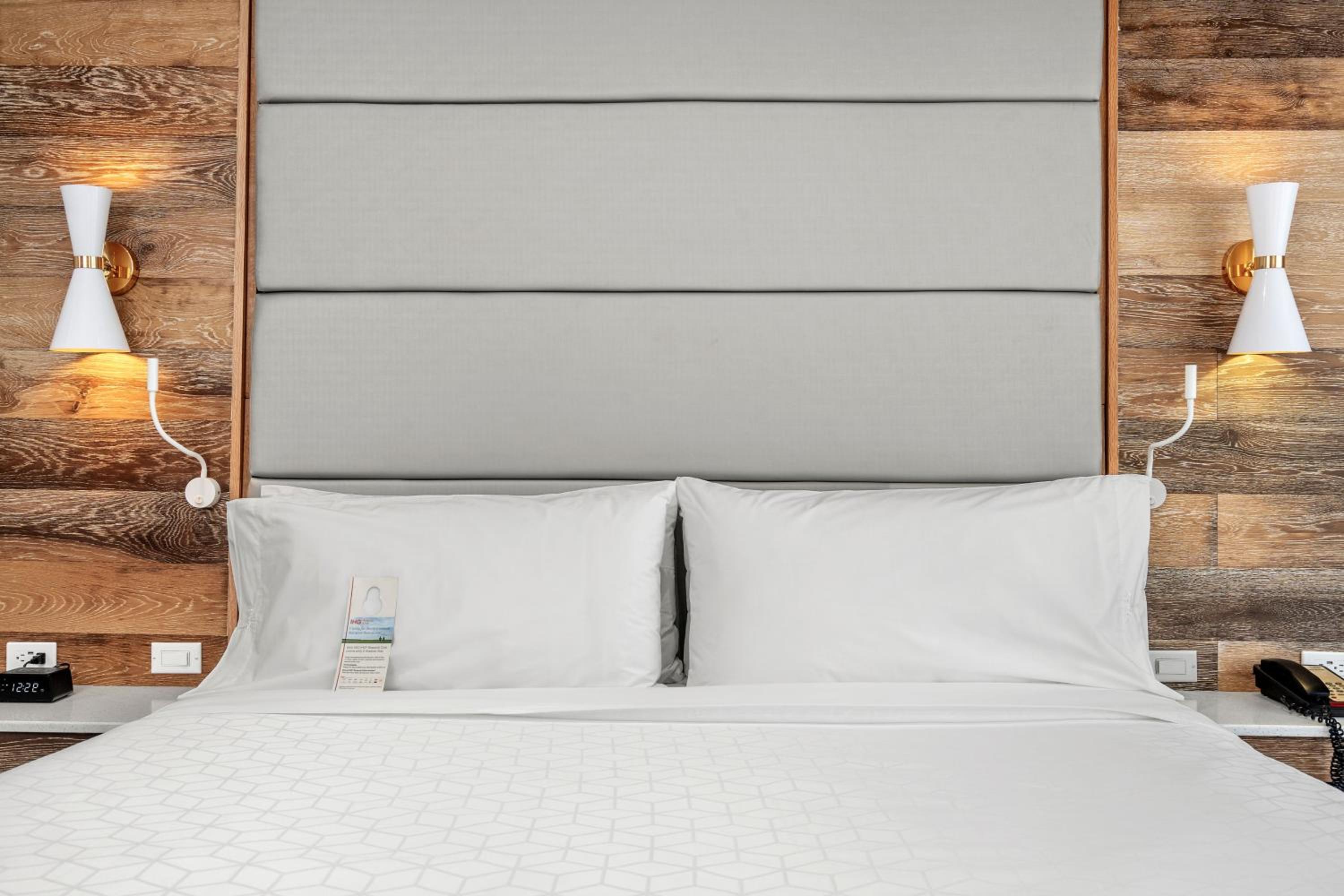 Holiday Inn Express San Juan Condado, an IHG Hotel - Property Image 96