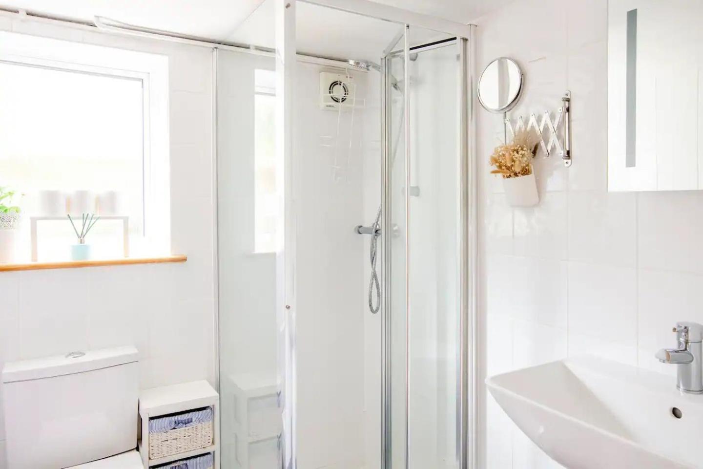Garden flat on leafy Cator Estate in Blackheath