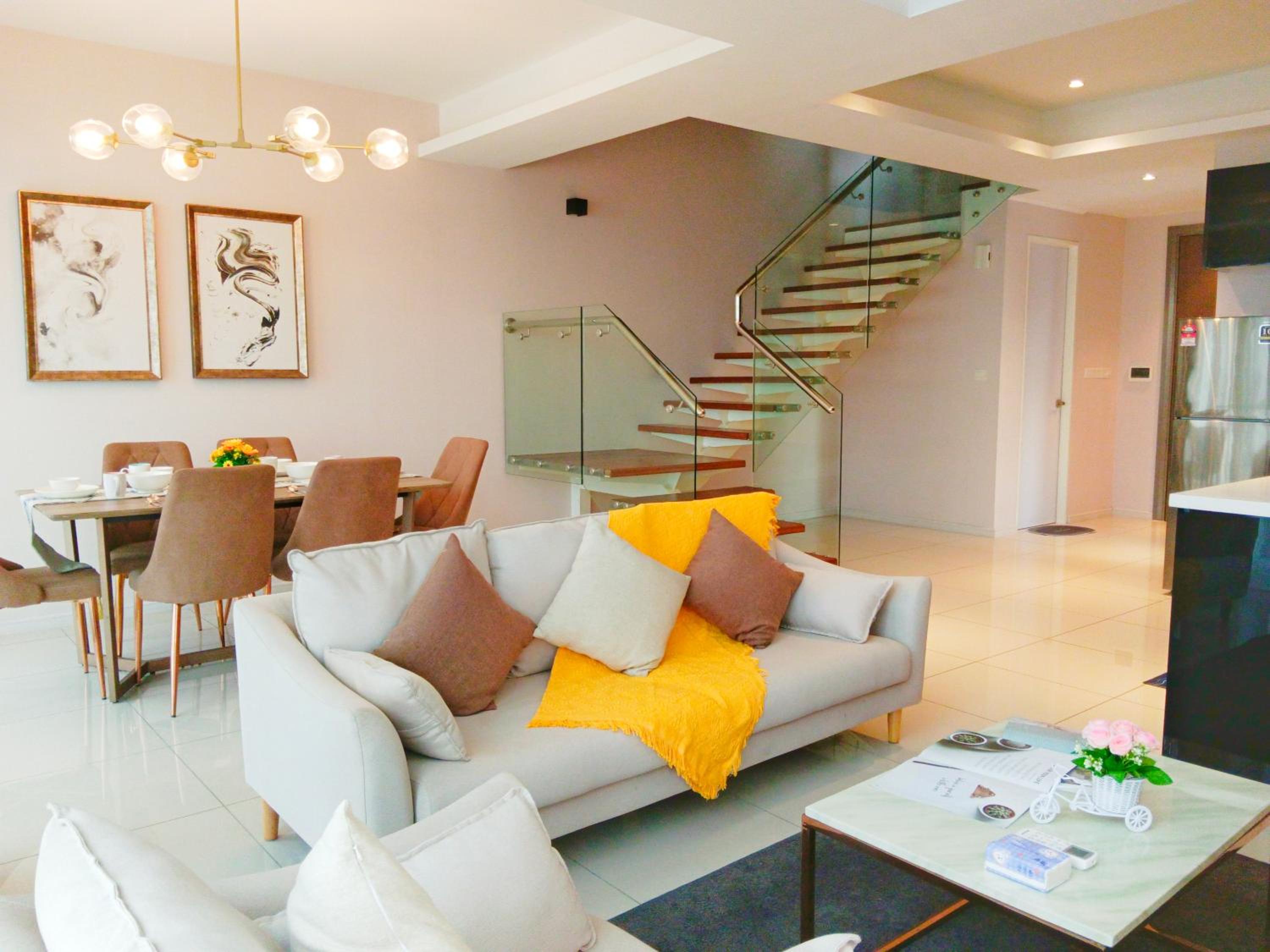 Medini LUXURY Suite, 3min to Legoland,3BR Netflix photo 2