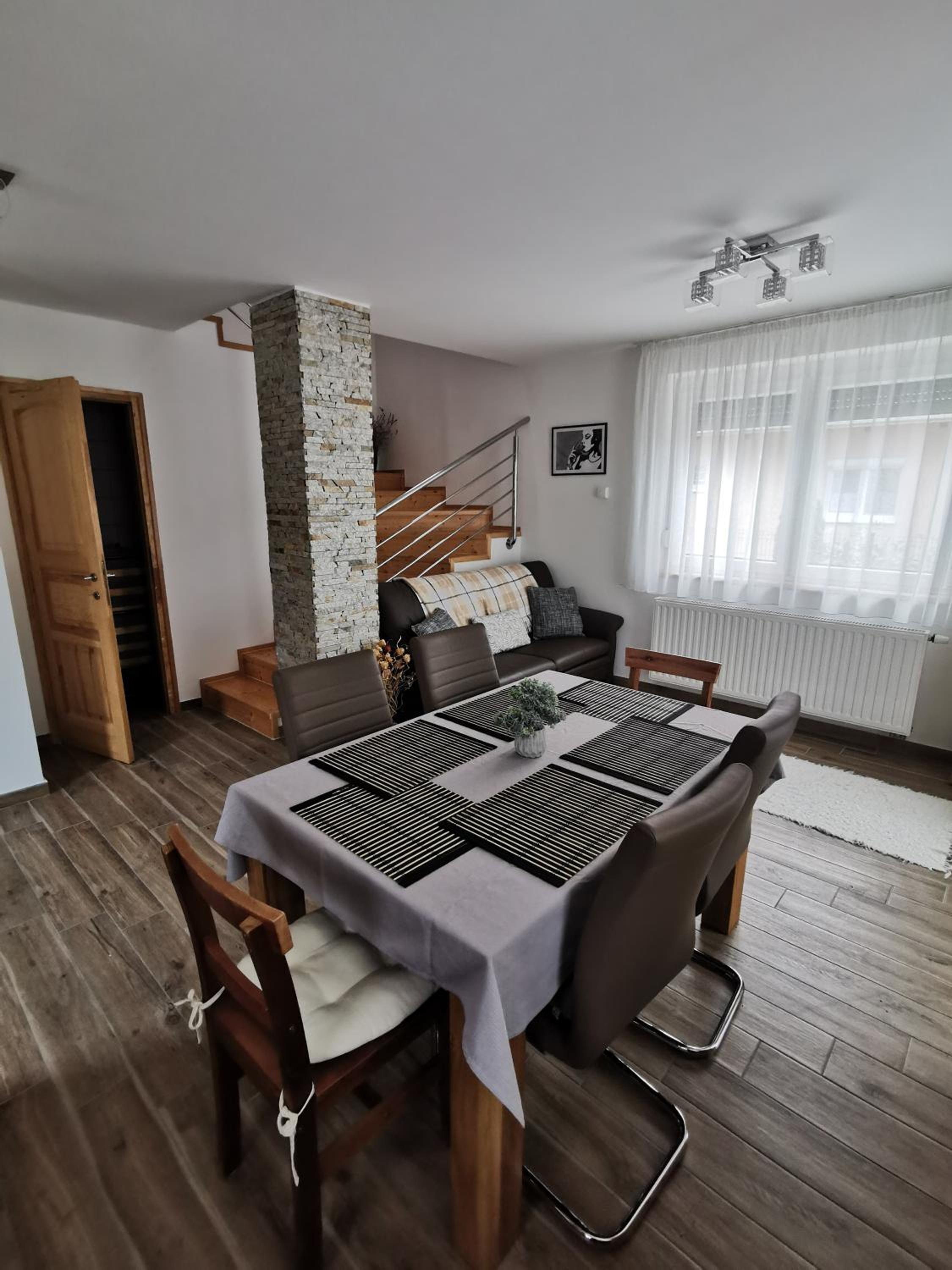 Silye De Lis Apartman