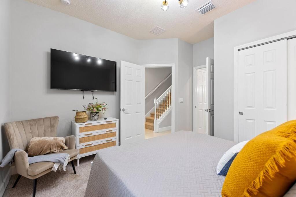 Placid Retreat Near Disney Orlando, FL
