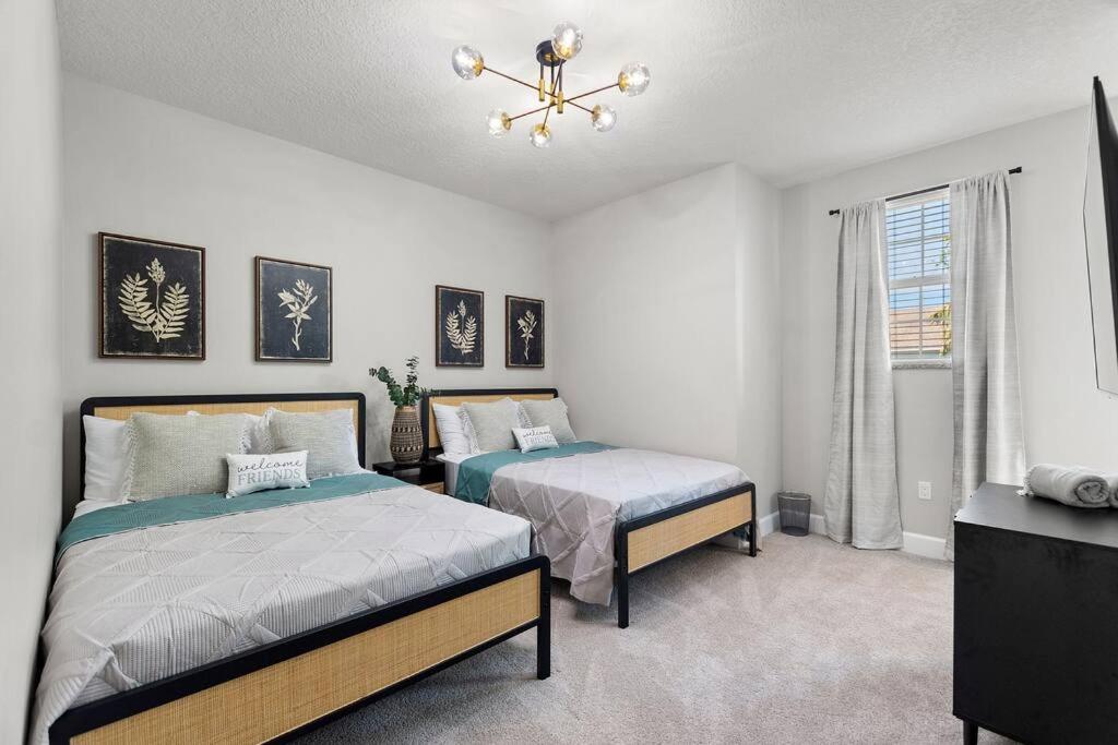 Placid Retreat Near Disney Orlando, FL