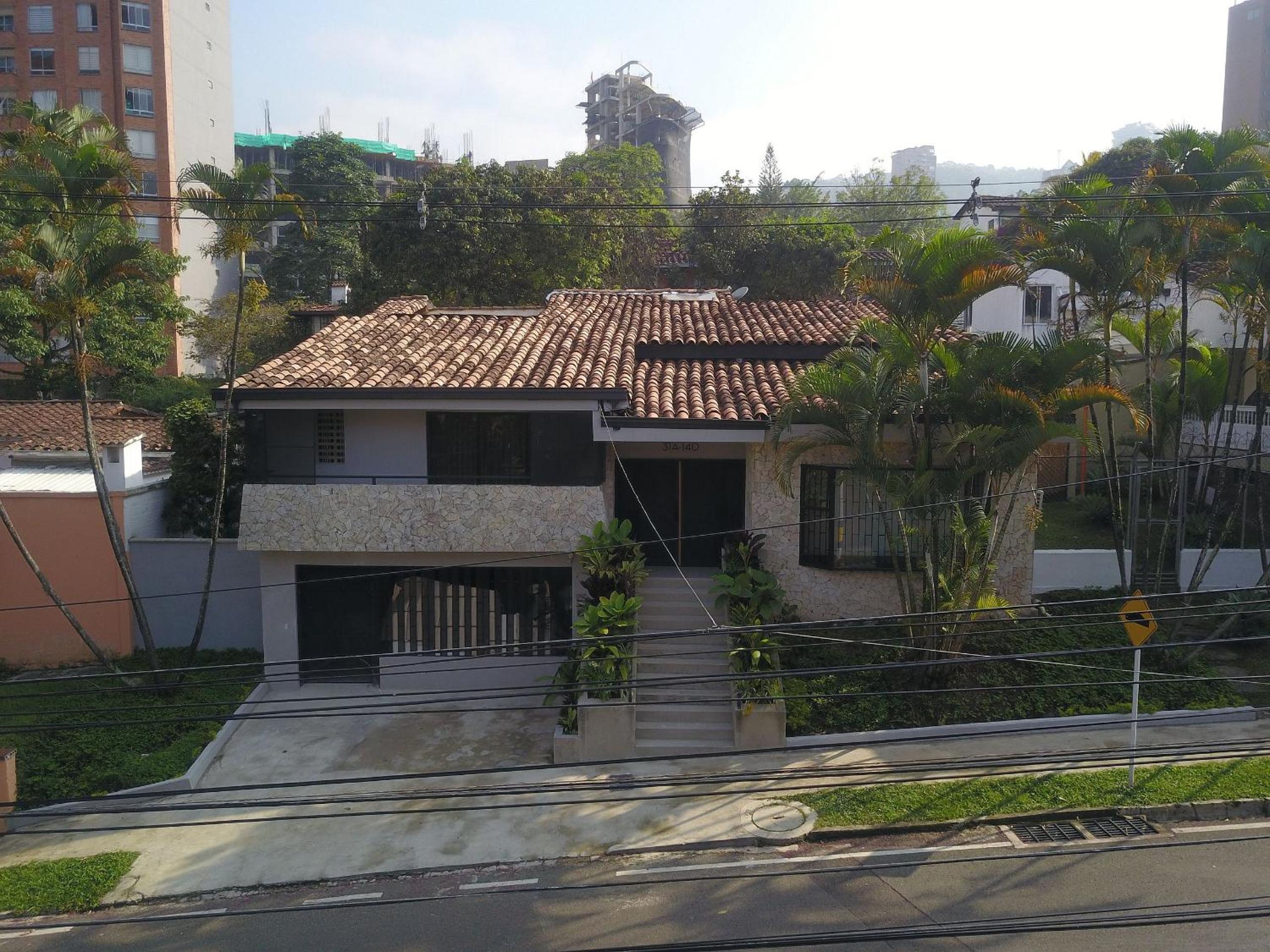 Villa Lomas With Pool & Party Room