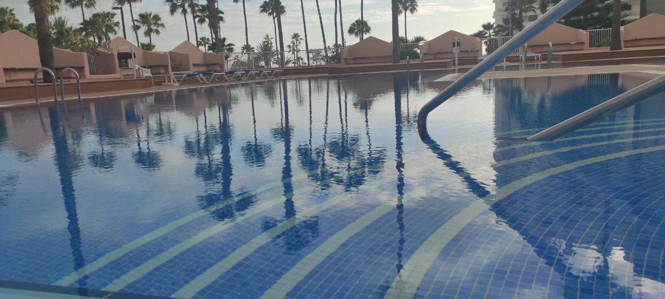 Acapulco Paradise
