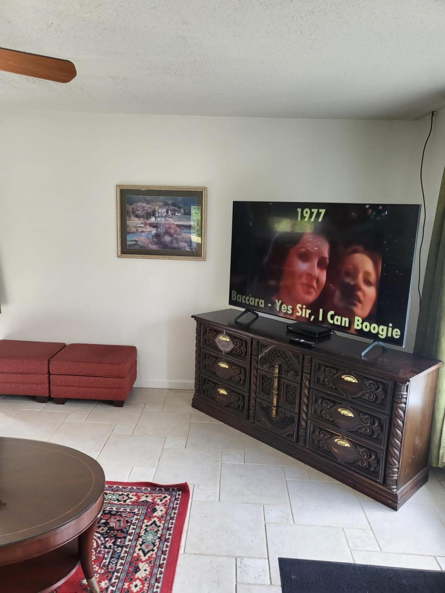 Pinetree Inn, Billede 30