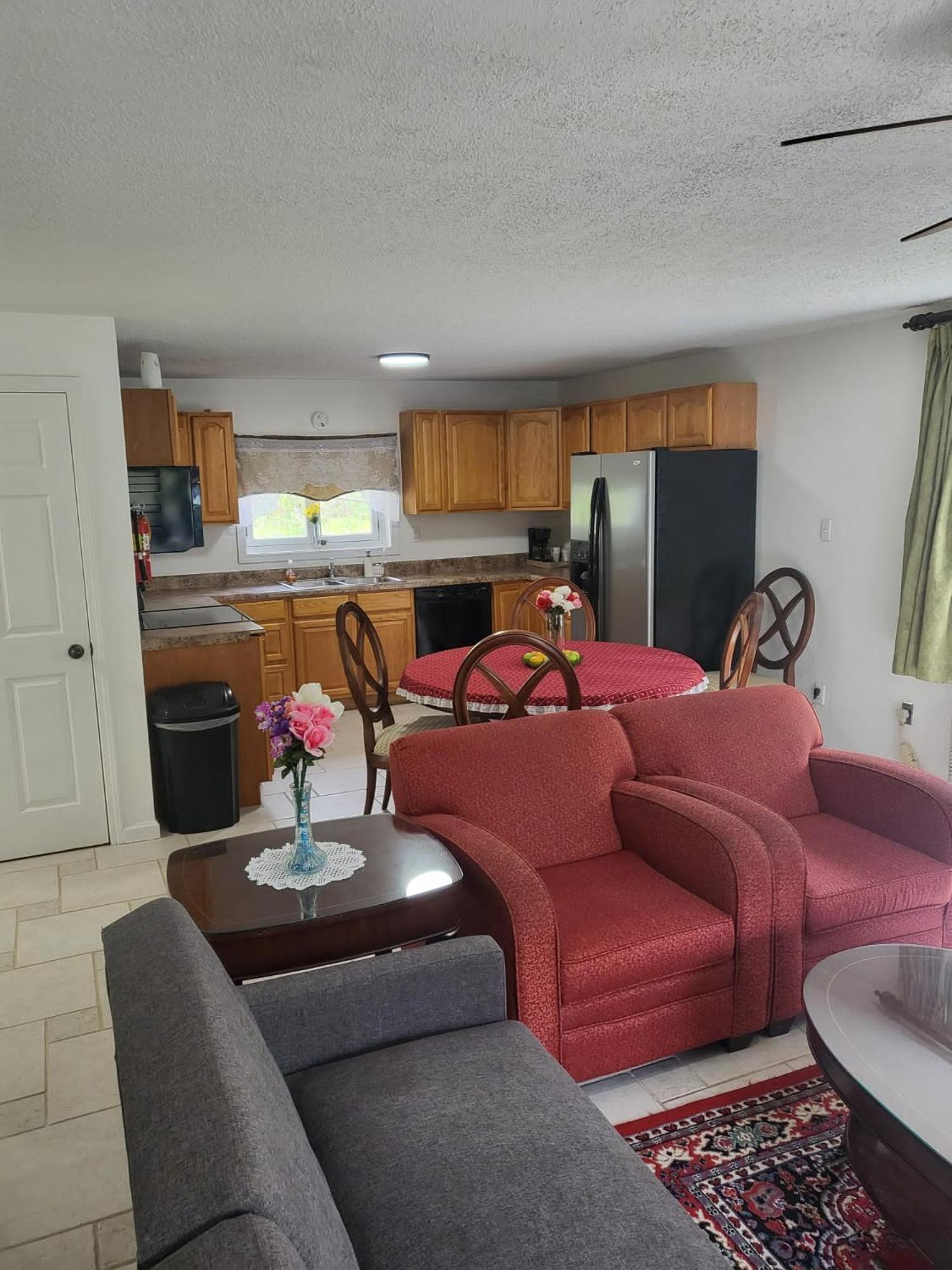Pinetree Inn, Billede 23