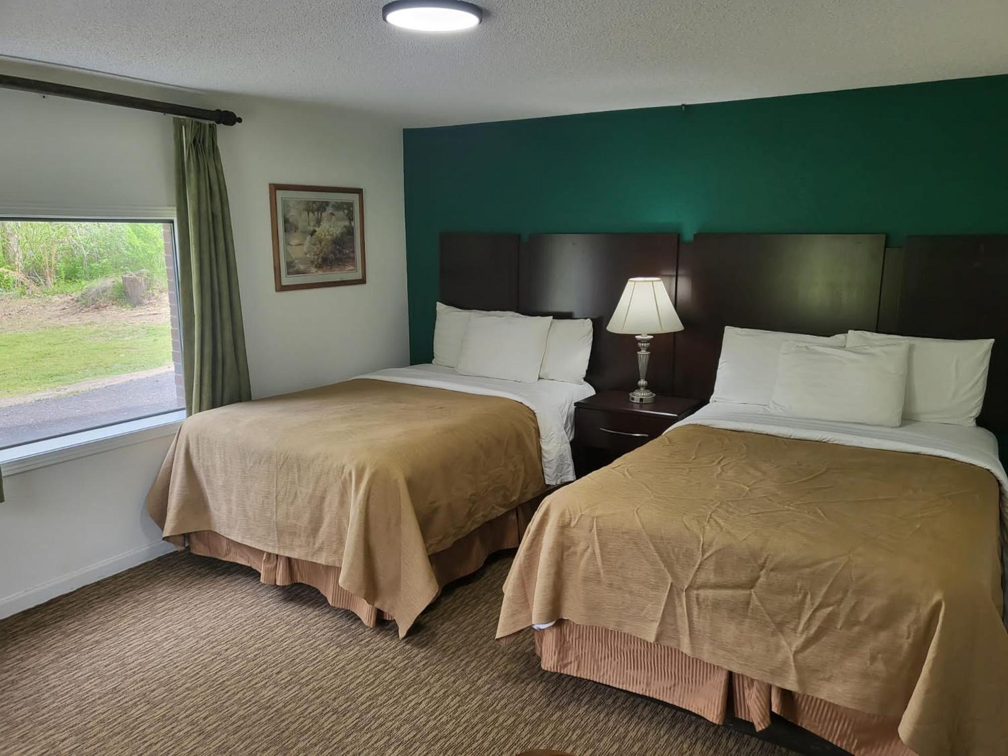 Pinetree Inn, Billede 21