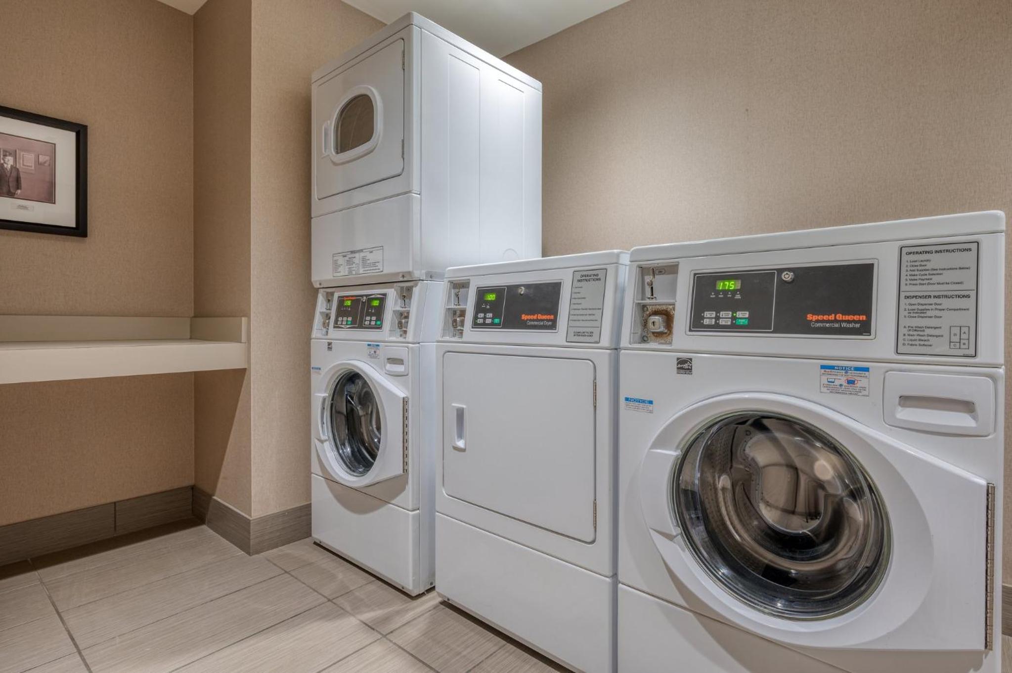 Terre Haute Vacations - Holiday Inn - Terre Haute, an IHG Hotel - Property Image 1