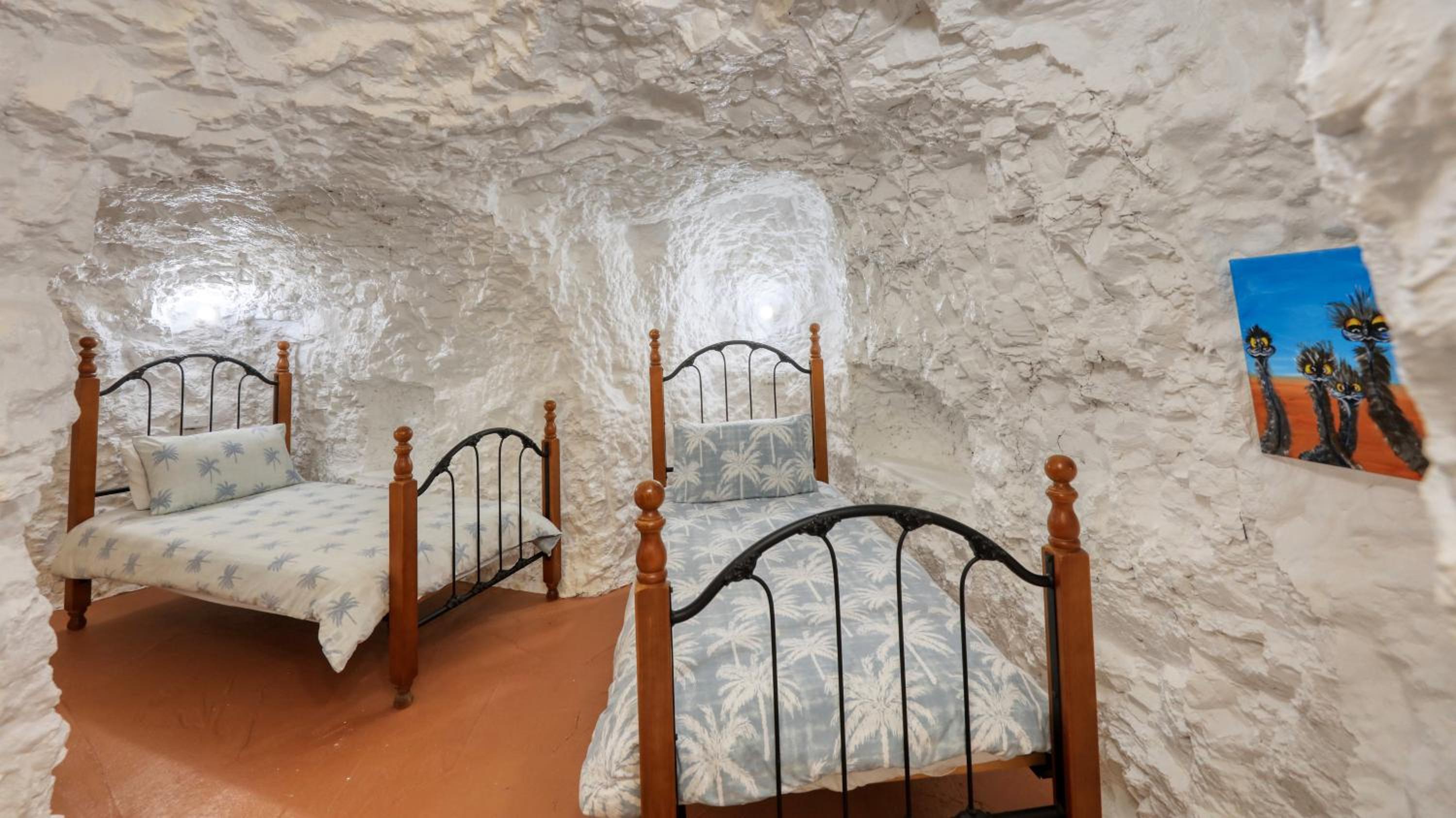 Desert Hideaway - White Cliffs