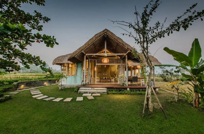 Bennu House view 2