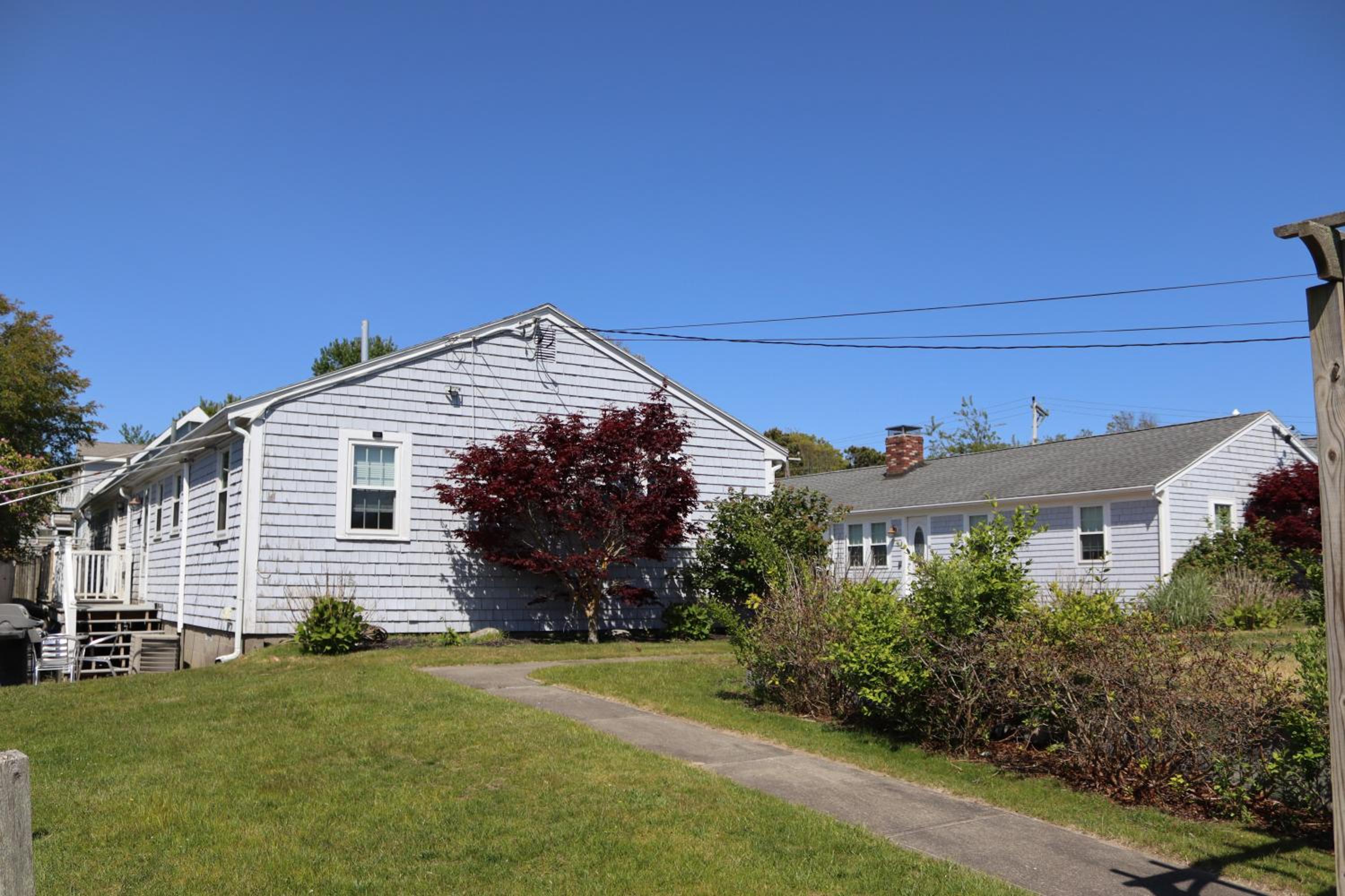 Seaside Serenity, just a block /0.1 mile away from the beach