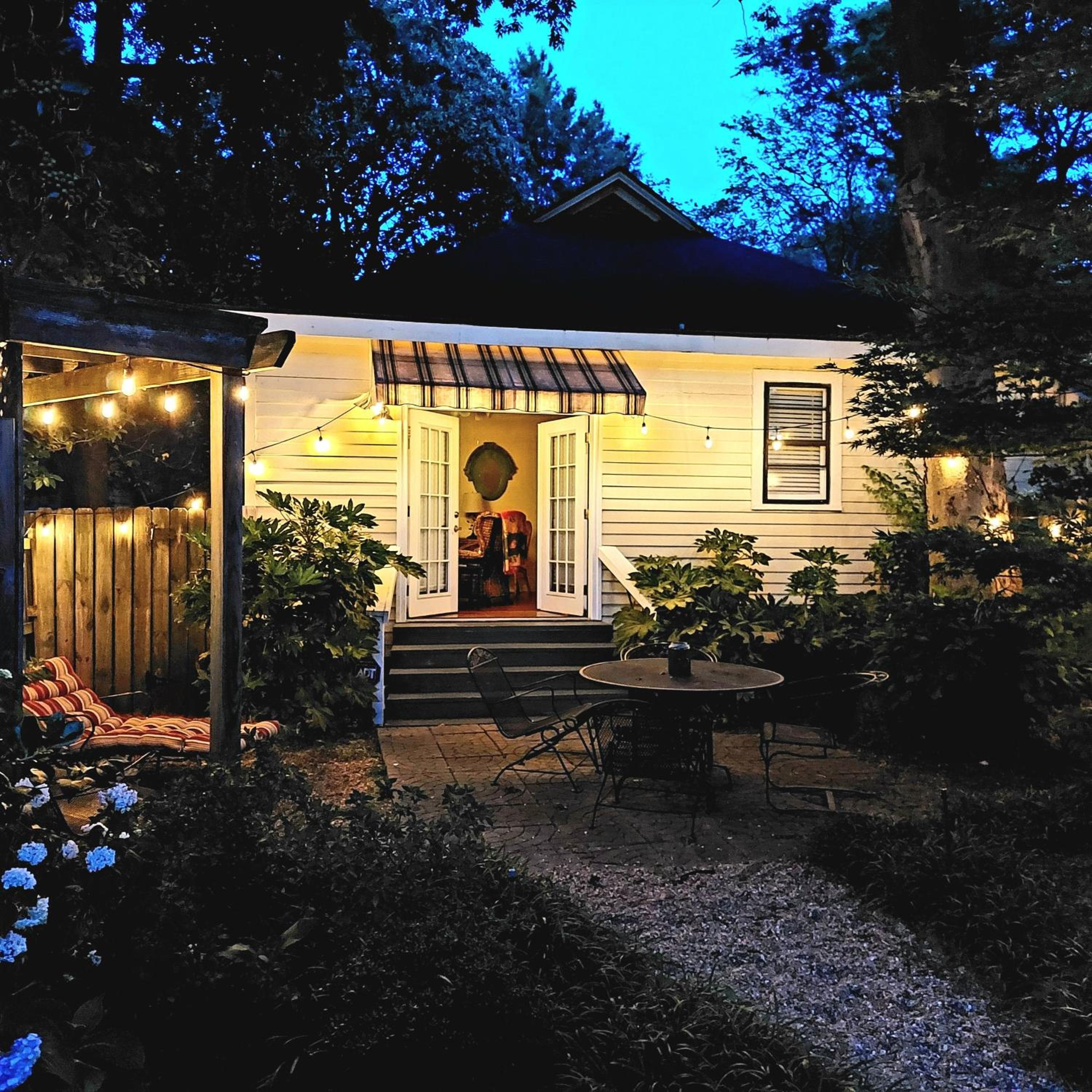 Urban Cottages