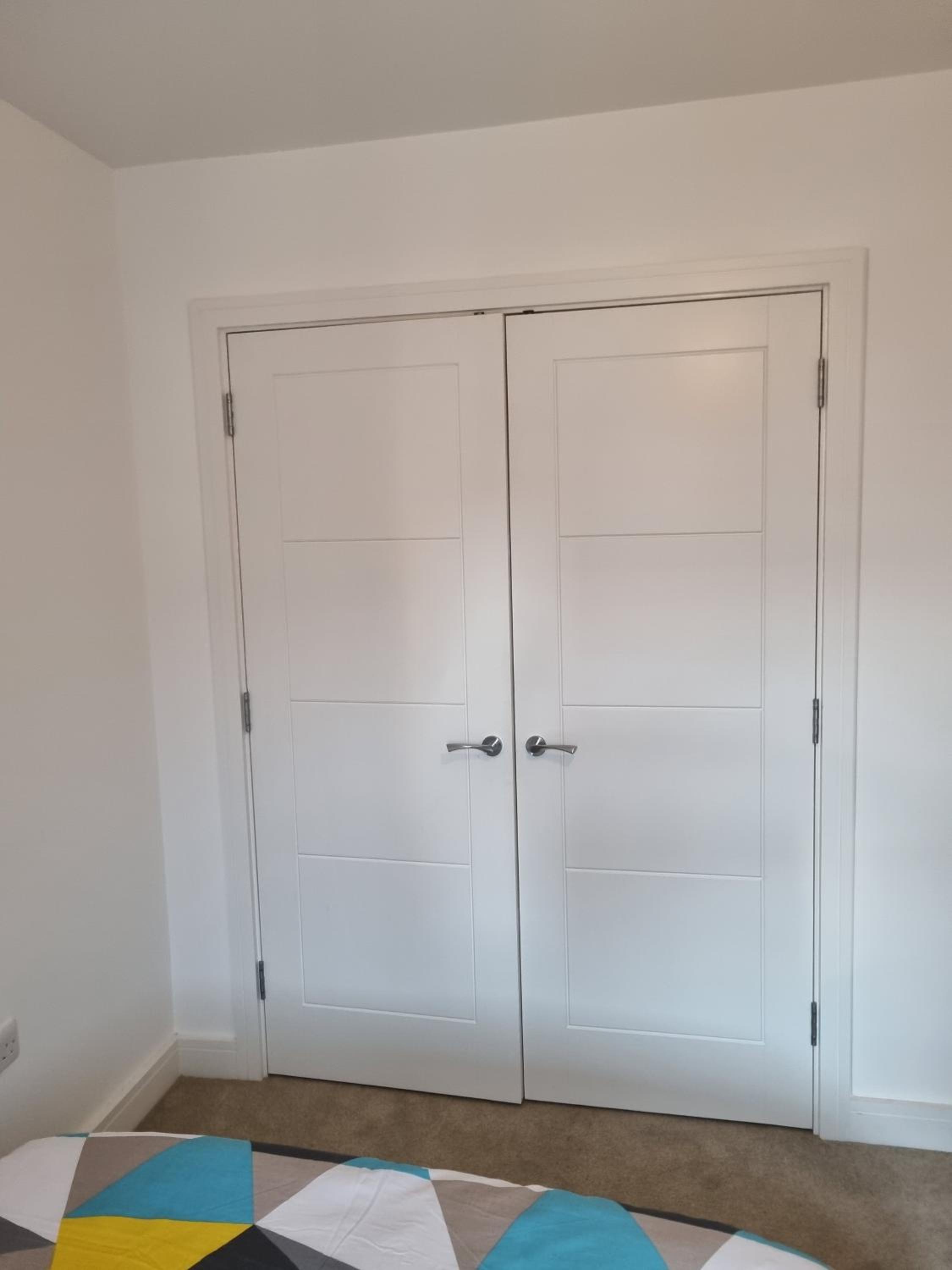 A Spacious and Hearty 2BD Swindon stay view 3
