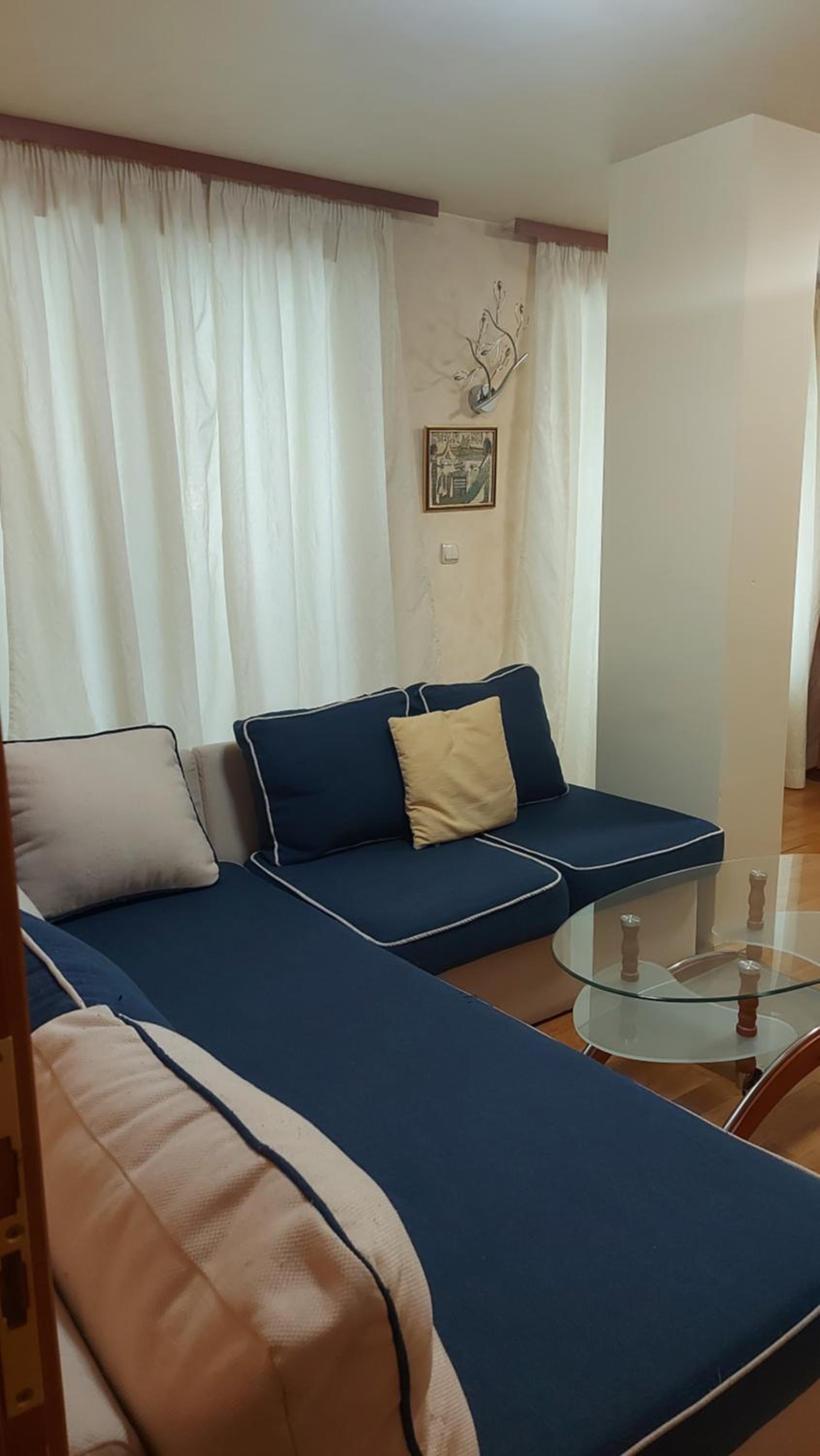 HostEx Vintage Apartment