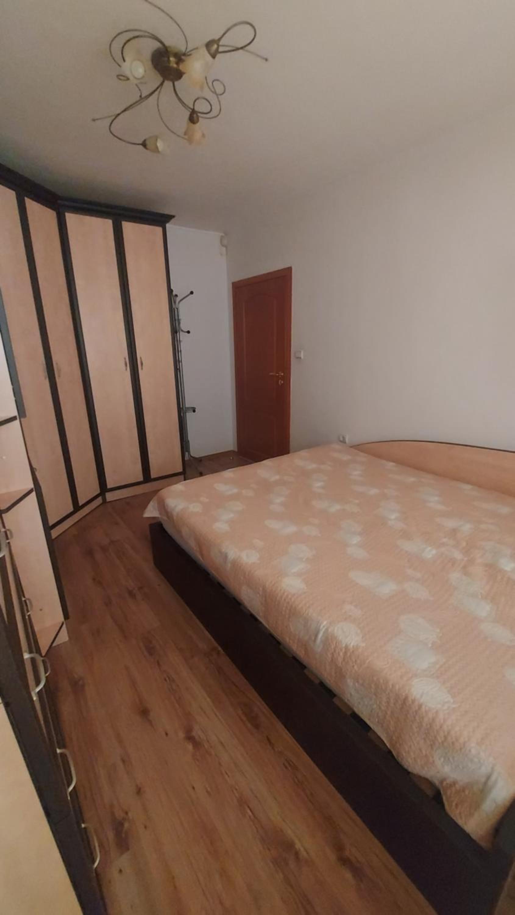 HostEx Vintage Apartment
