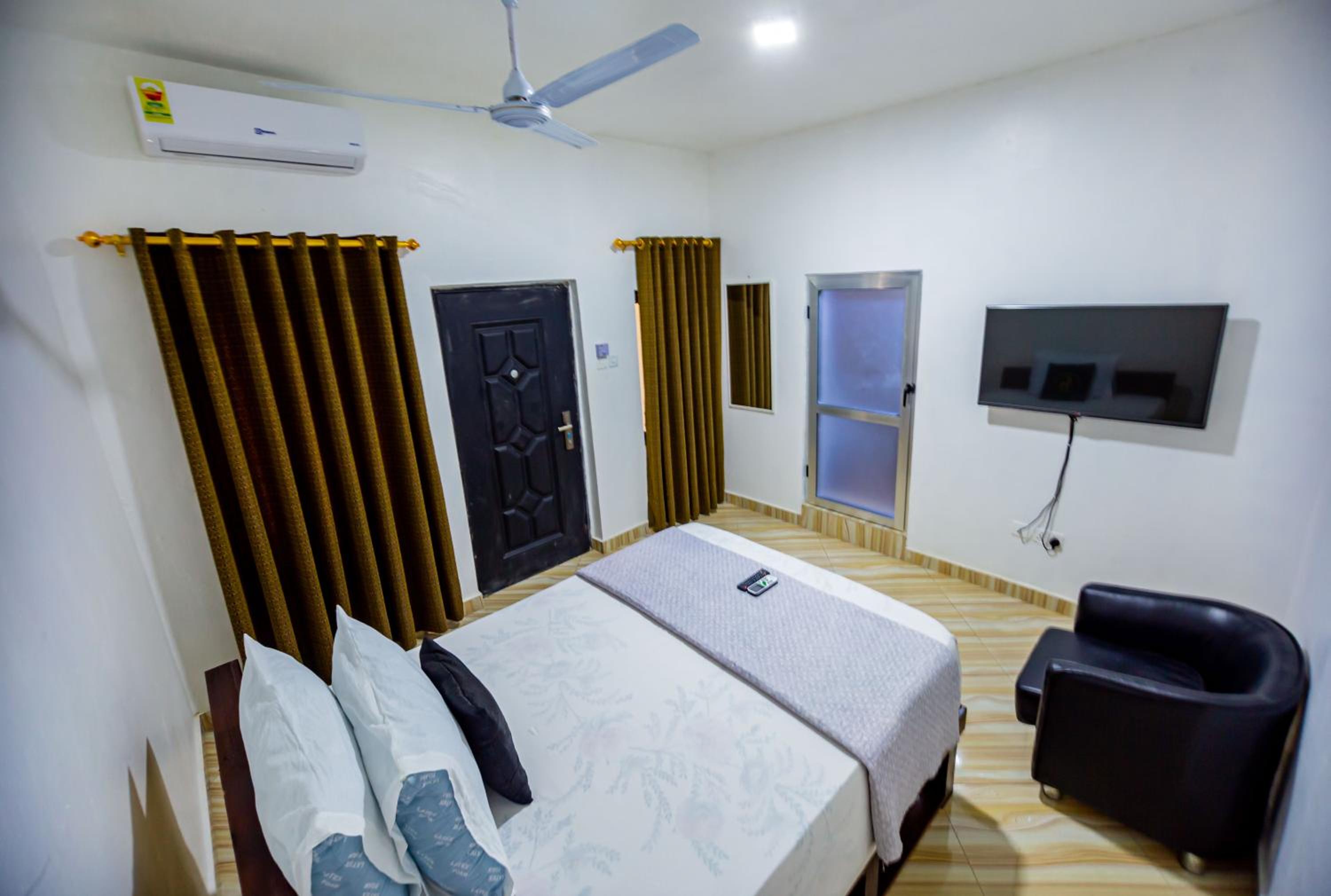 Nap Apartment Hotel