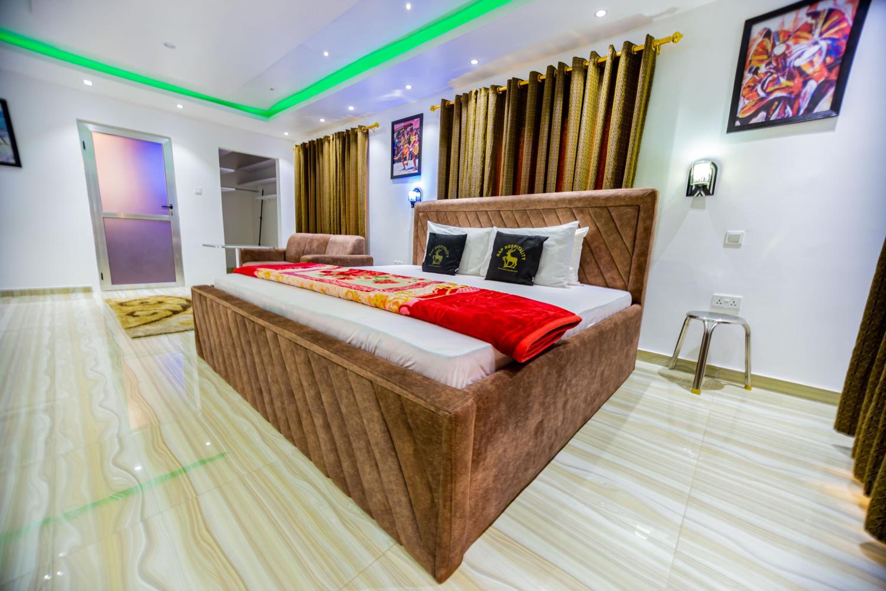 Nap Apartment Hotel