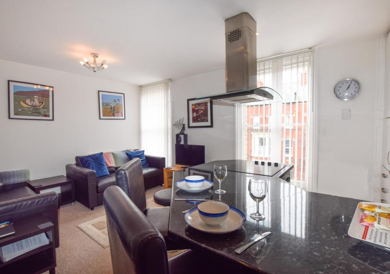 2 Bed in Whitby oc-w026 view 2