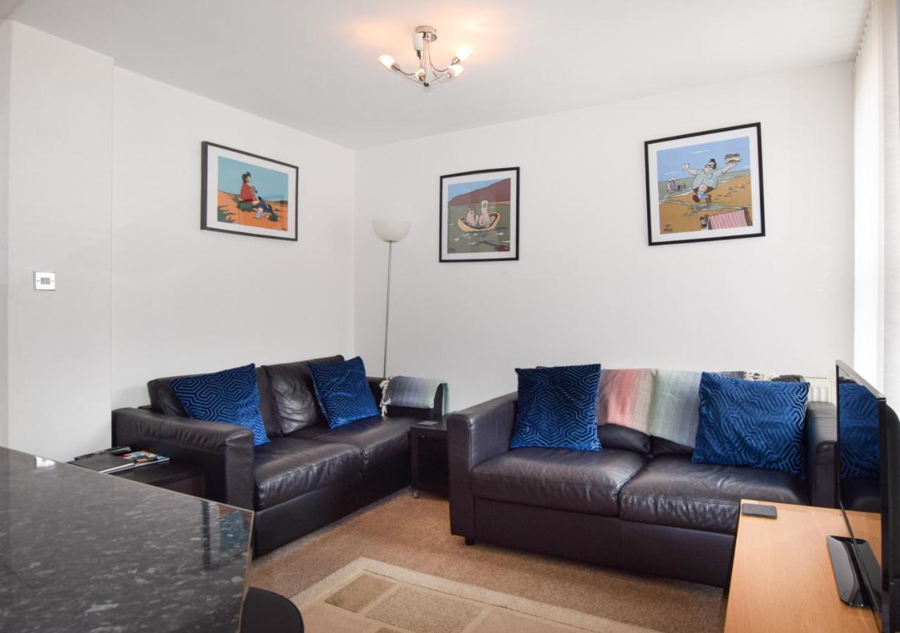 2 Bed in Whitby oc-w026 view 3