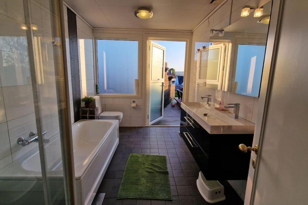 Luxurious villa at Troldhaugen