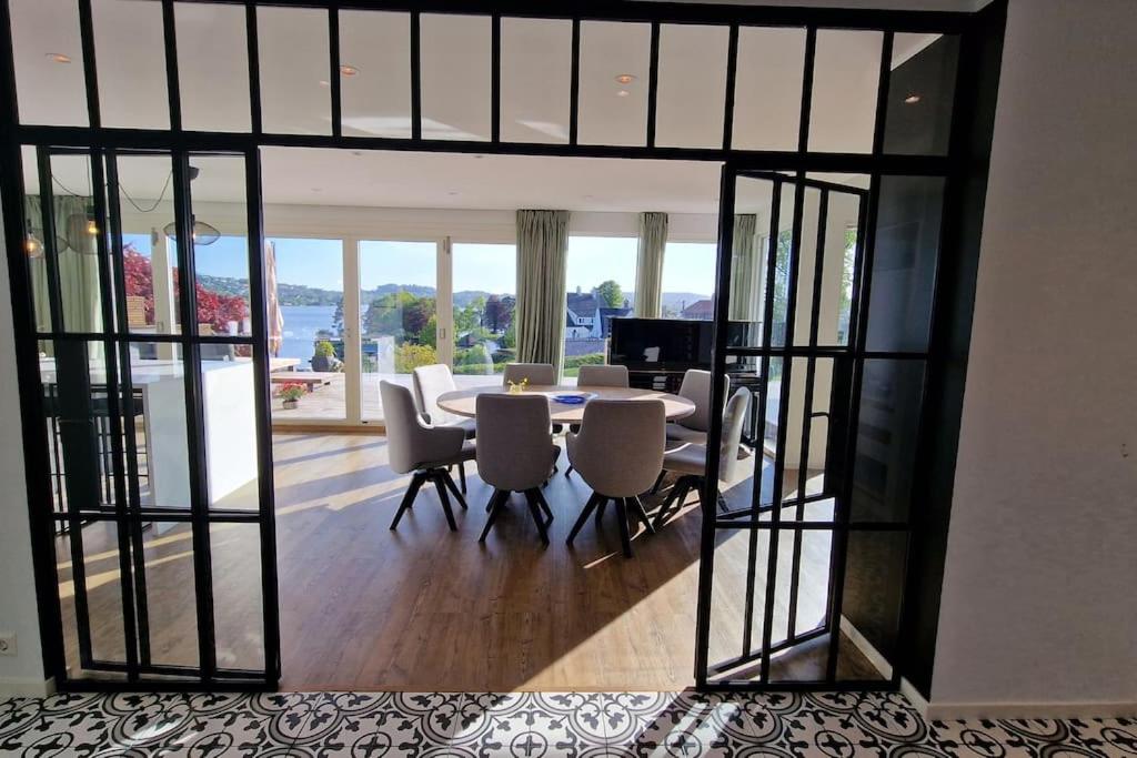 Luxurious villa at Troldhaugen