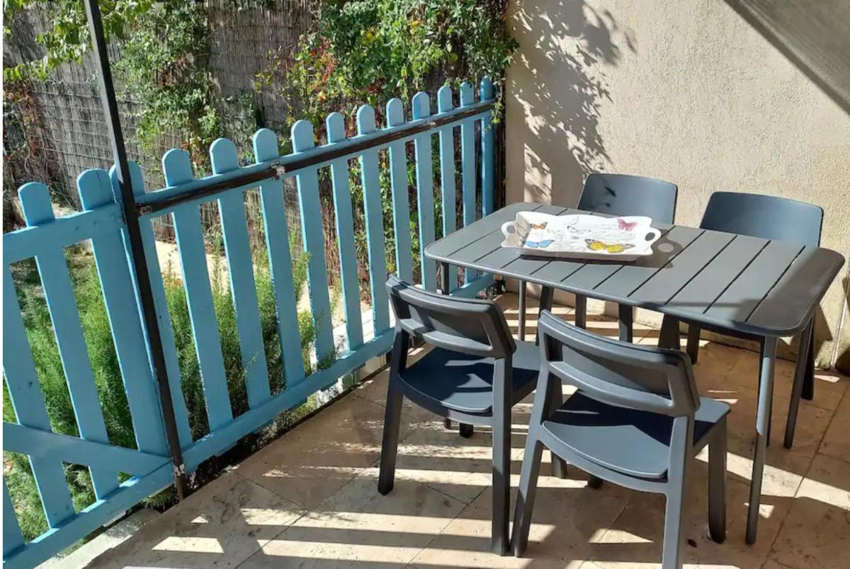 Maison dans beau village du Luberon view 5