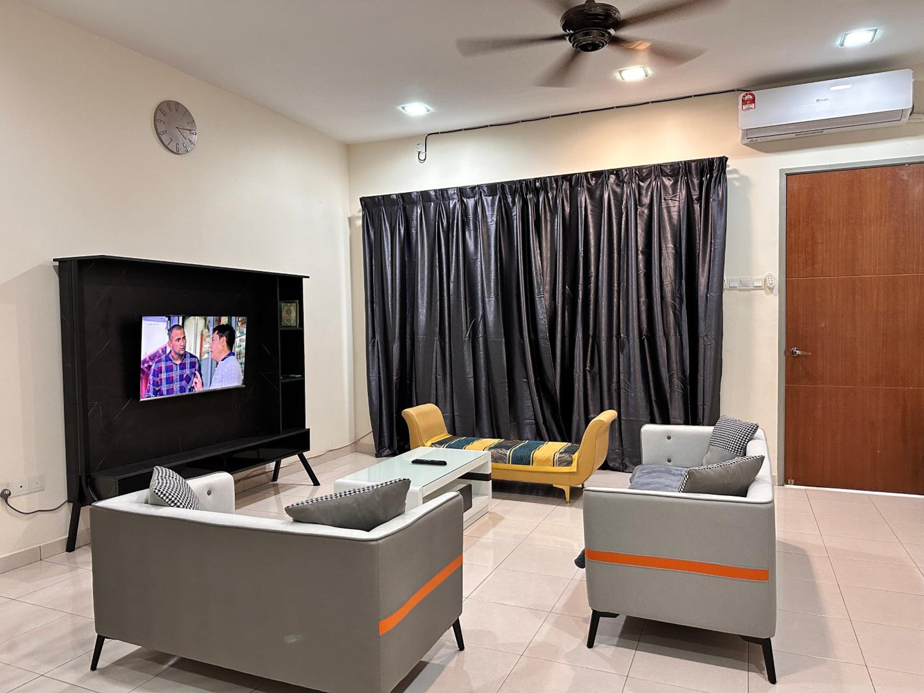 Fitzw Homestay Kota SAS - All rooms with aircond photo 3