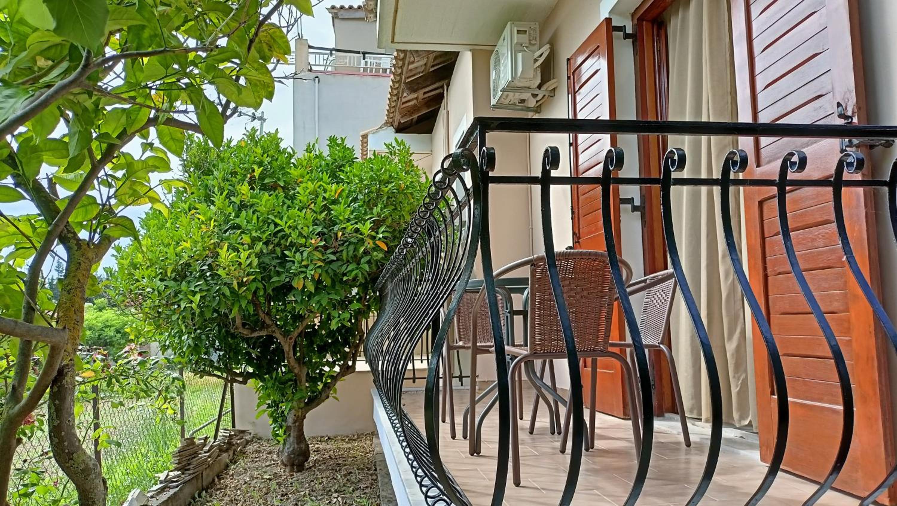 Pandesia Apartments photo 4