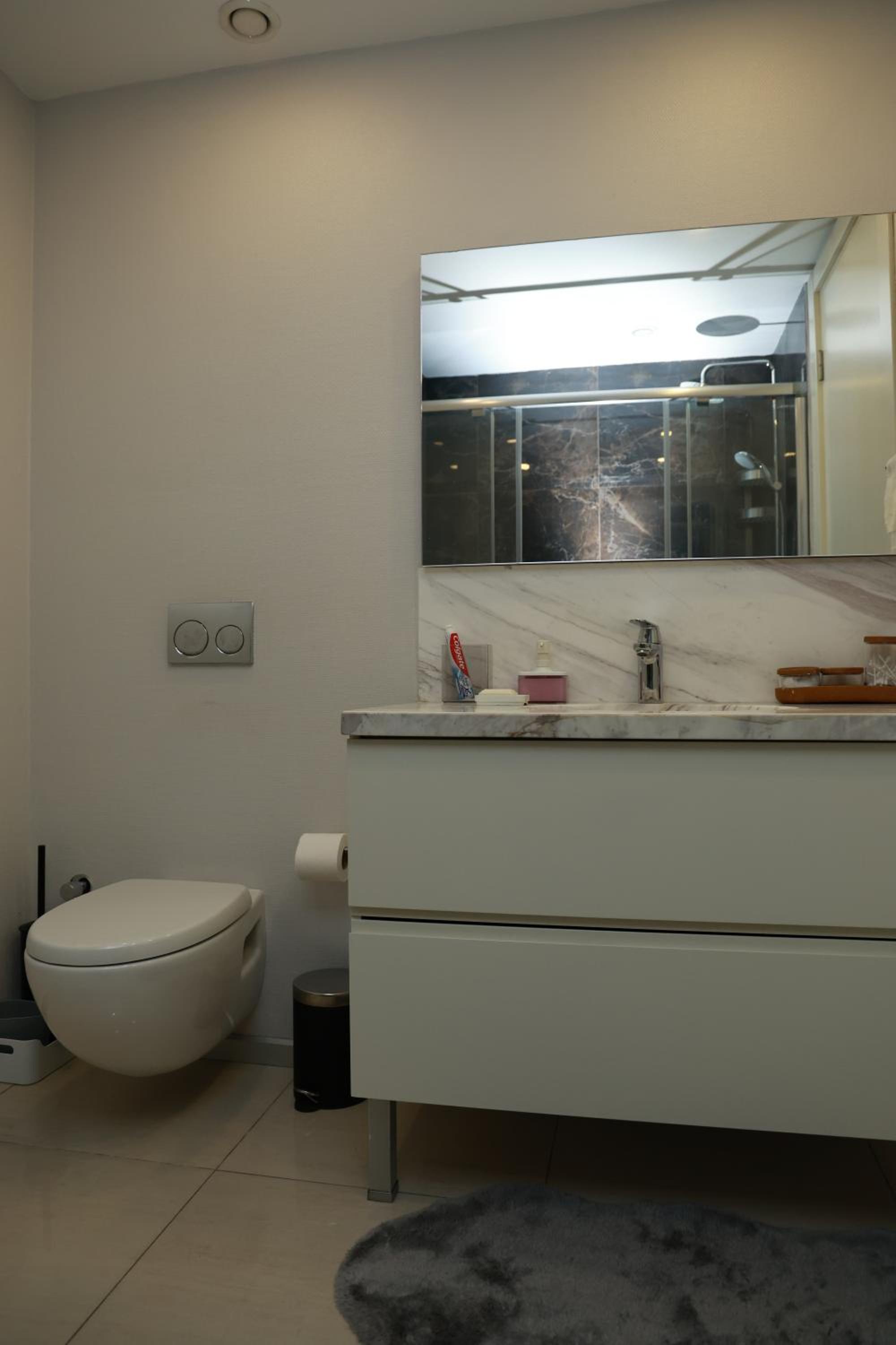 Lovely Two Bedroom Appartment Istanbul