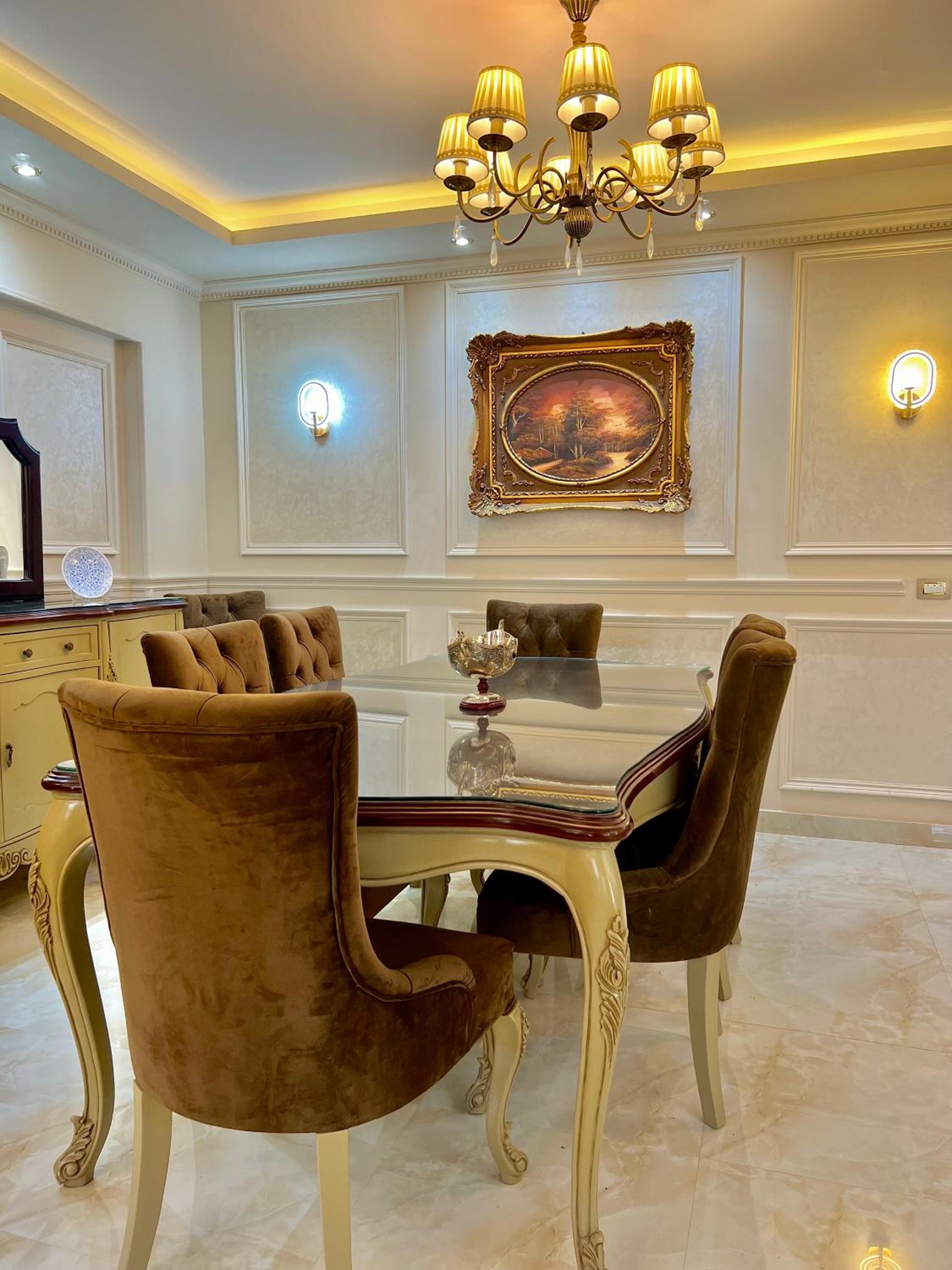 Ultra Luxury 3BR with Pools ,Sports ,Dining in Gated compound, Close to all sites