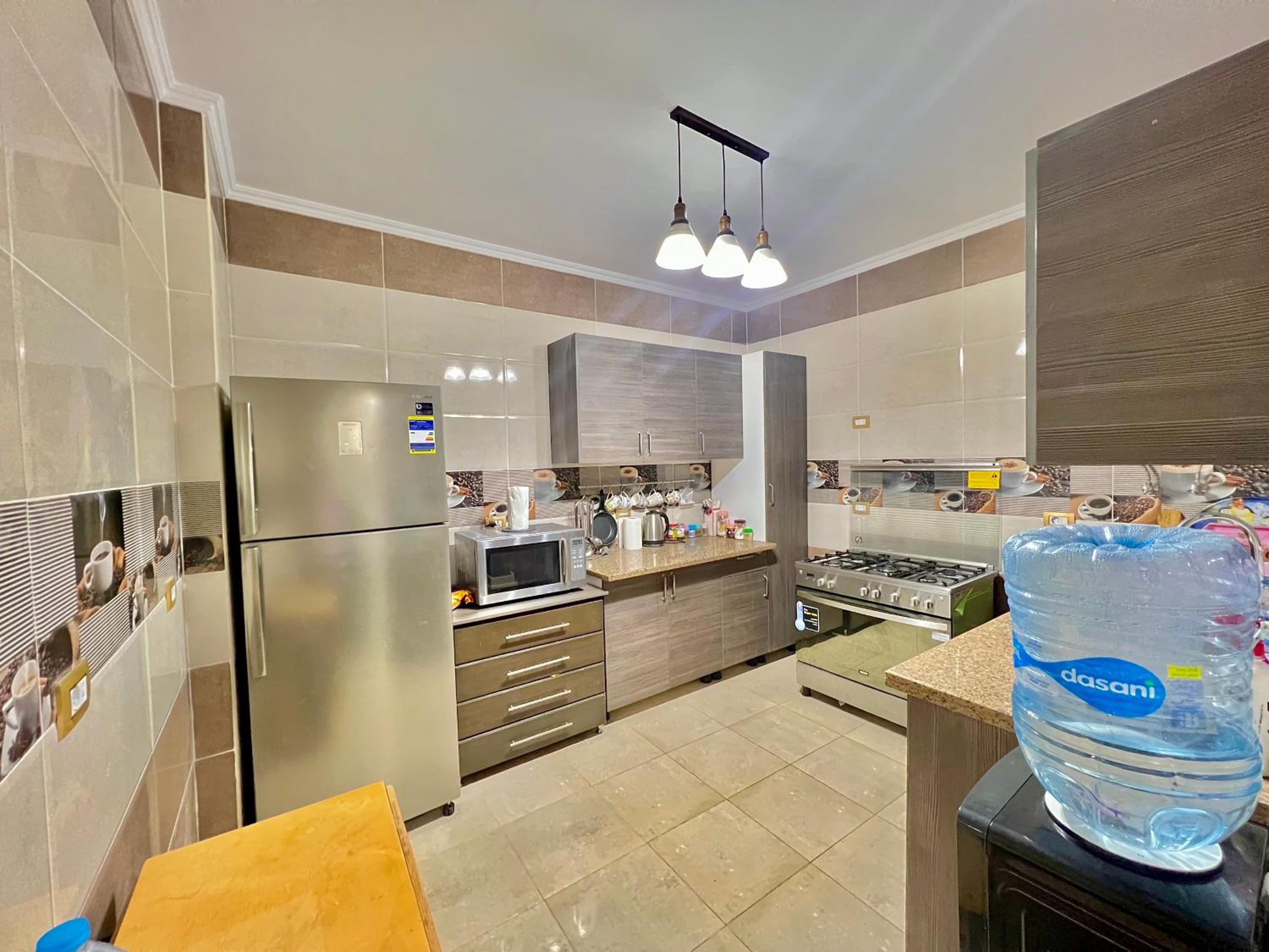 Ultra Luxury 3BR with Pools ,Sports ,Dining in Gated compound, Close to all sites