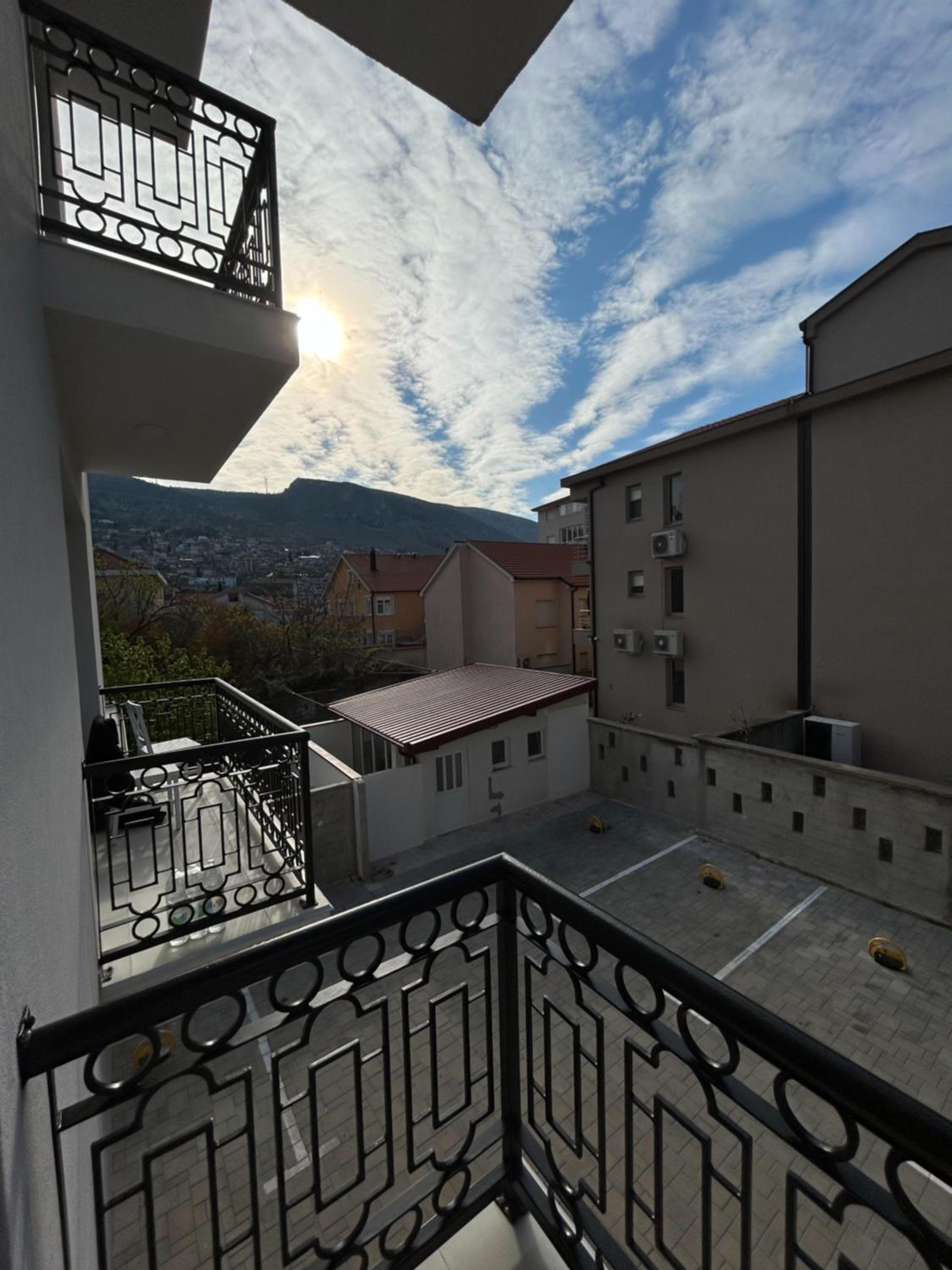 Solaris Apartments - free parking