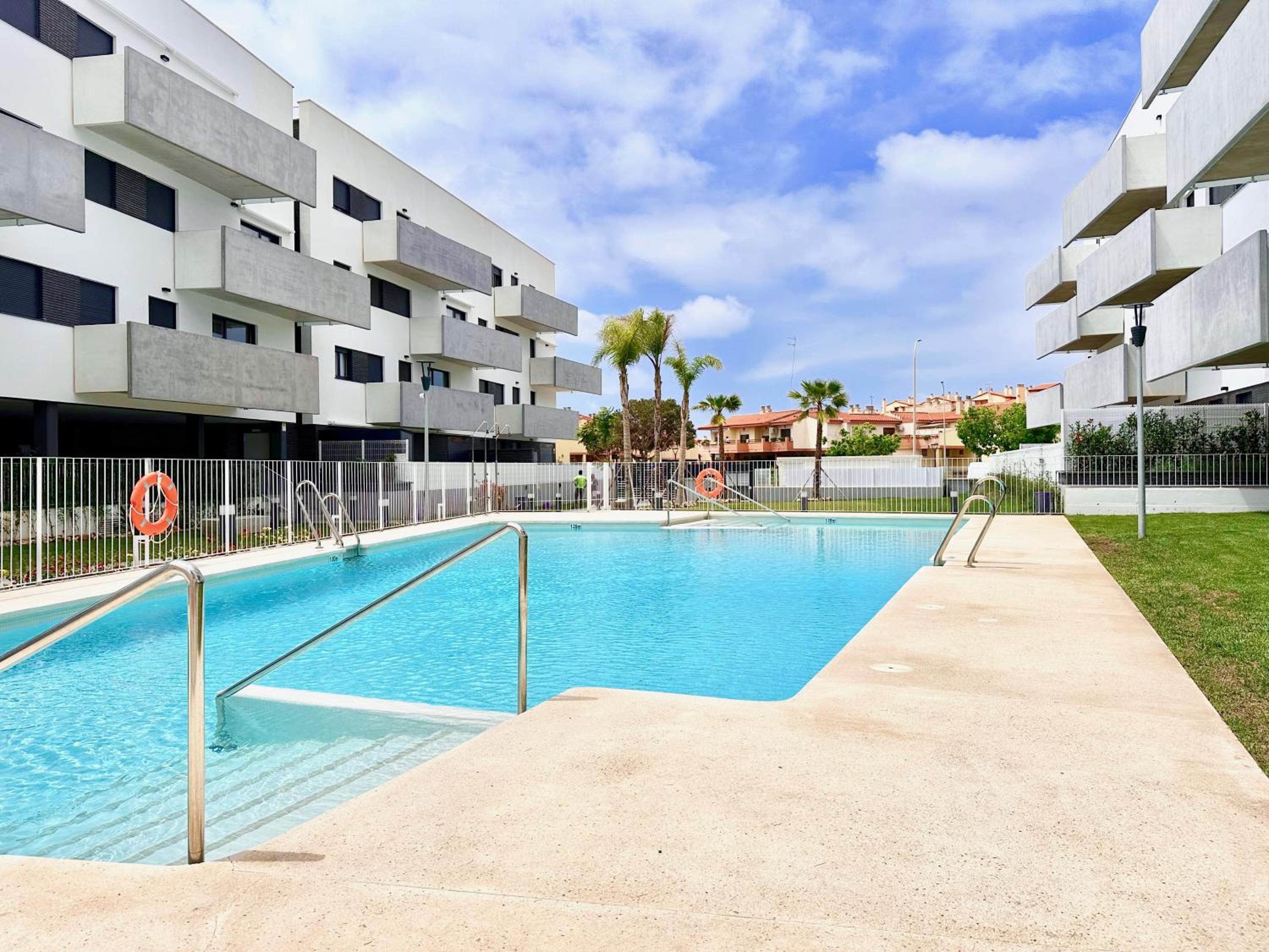 Magnífico apartamento de ensueño con Piscina y Parking