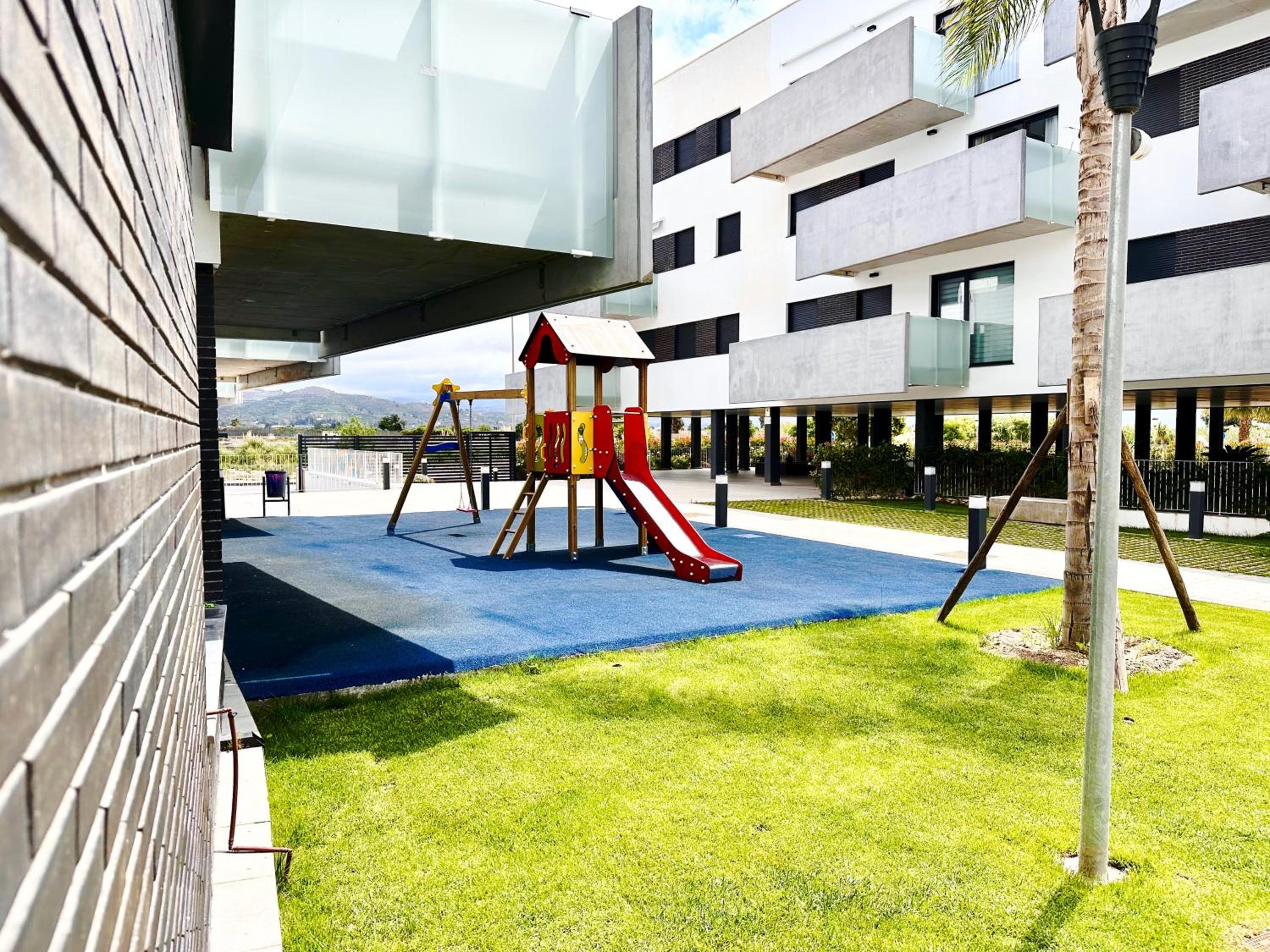 Magnífico apartamento de ensueño con Piscina y Parking
