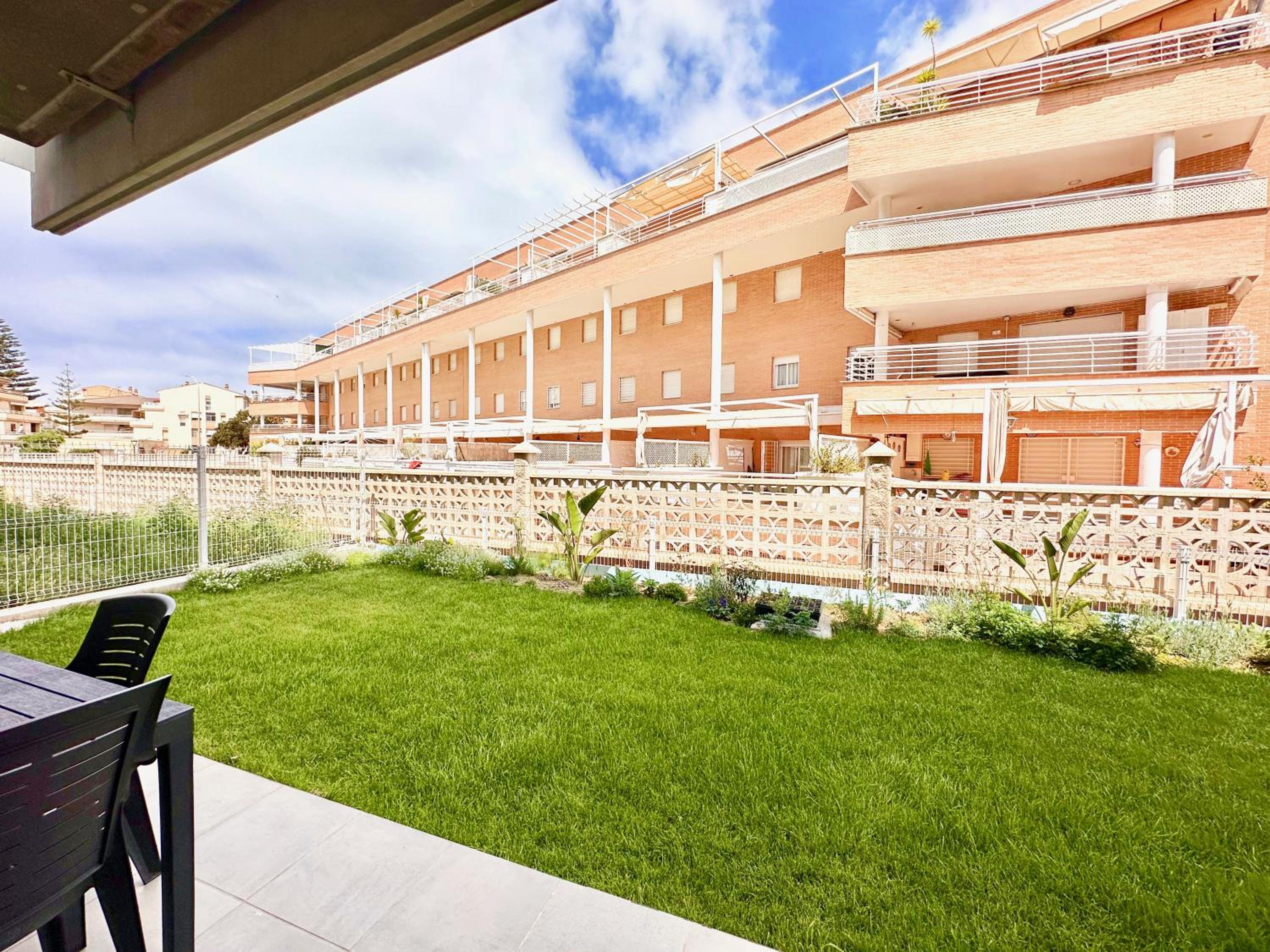 Magnífico apartamento de ensueño con Piscina y Parking