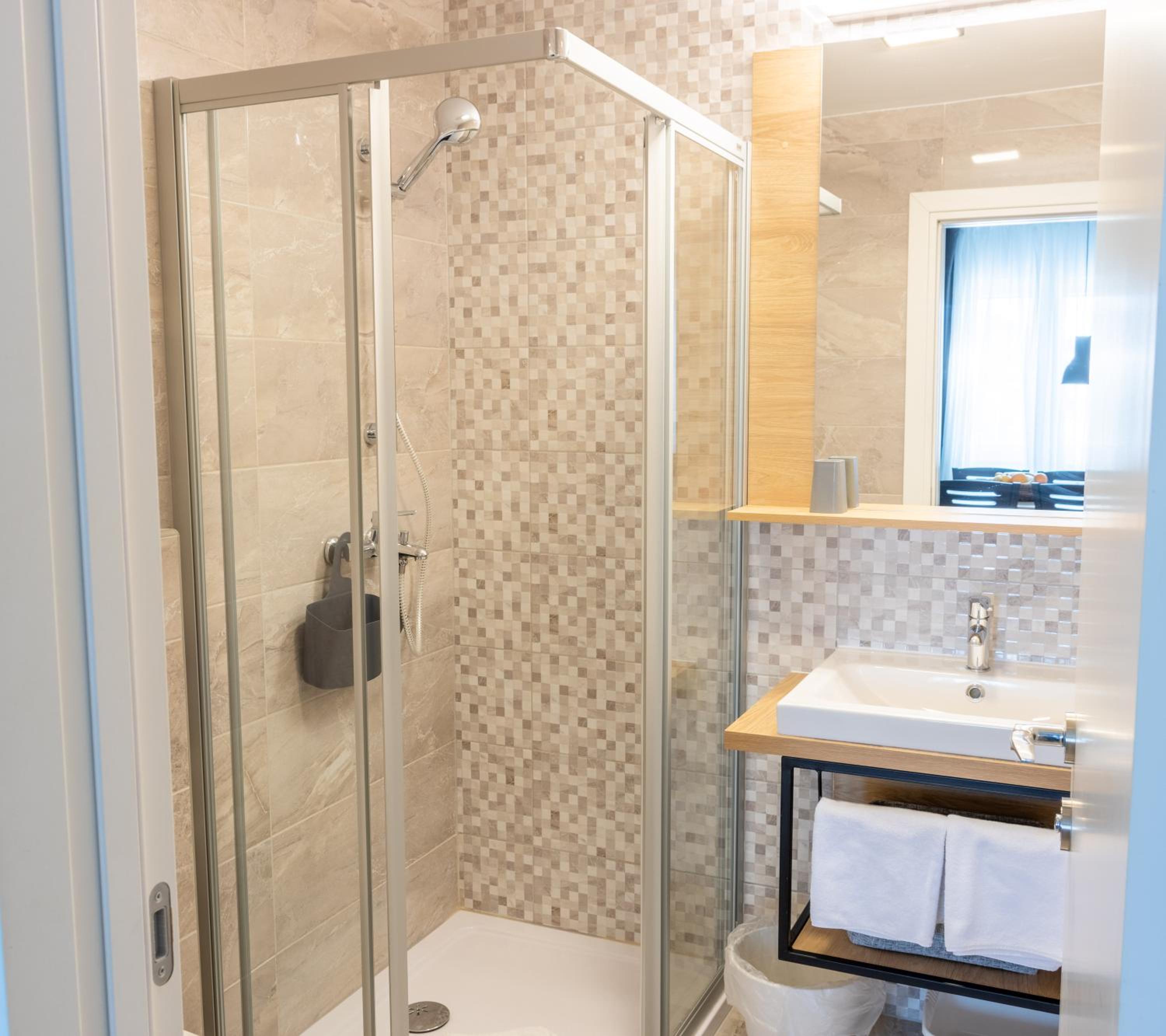 Apartments & rooms Stella Adriatica