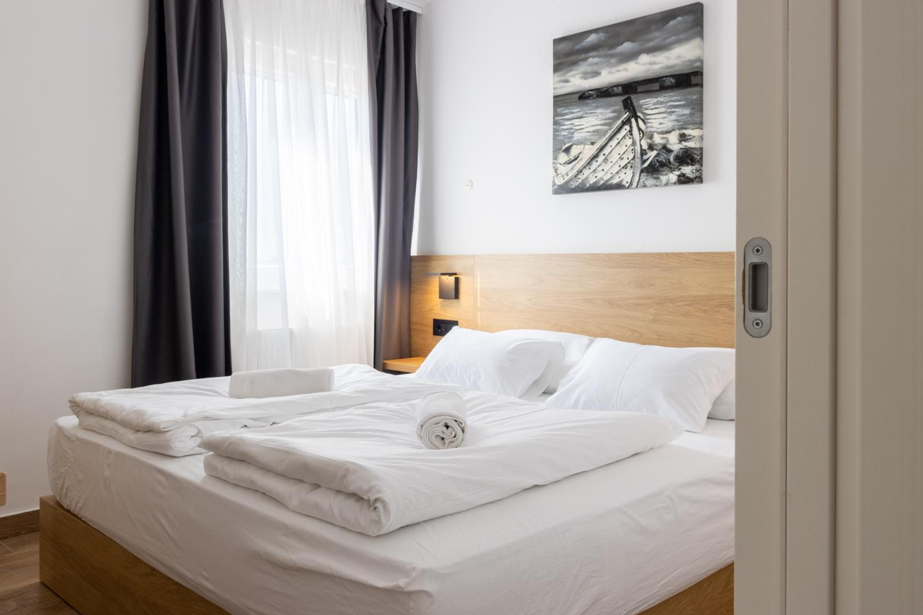 Apartments & rooms Stella Adriatica