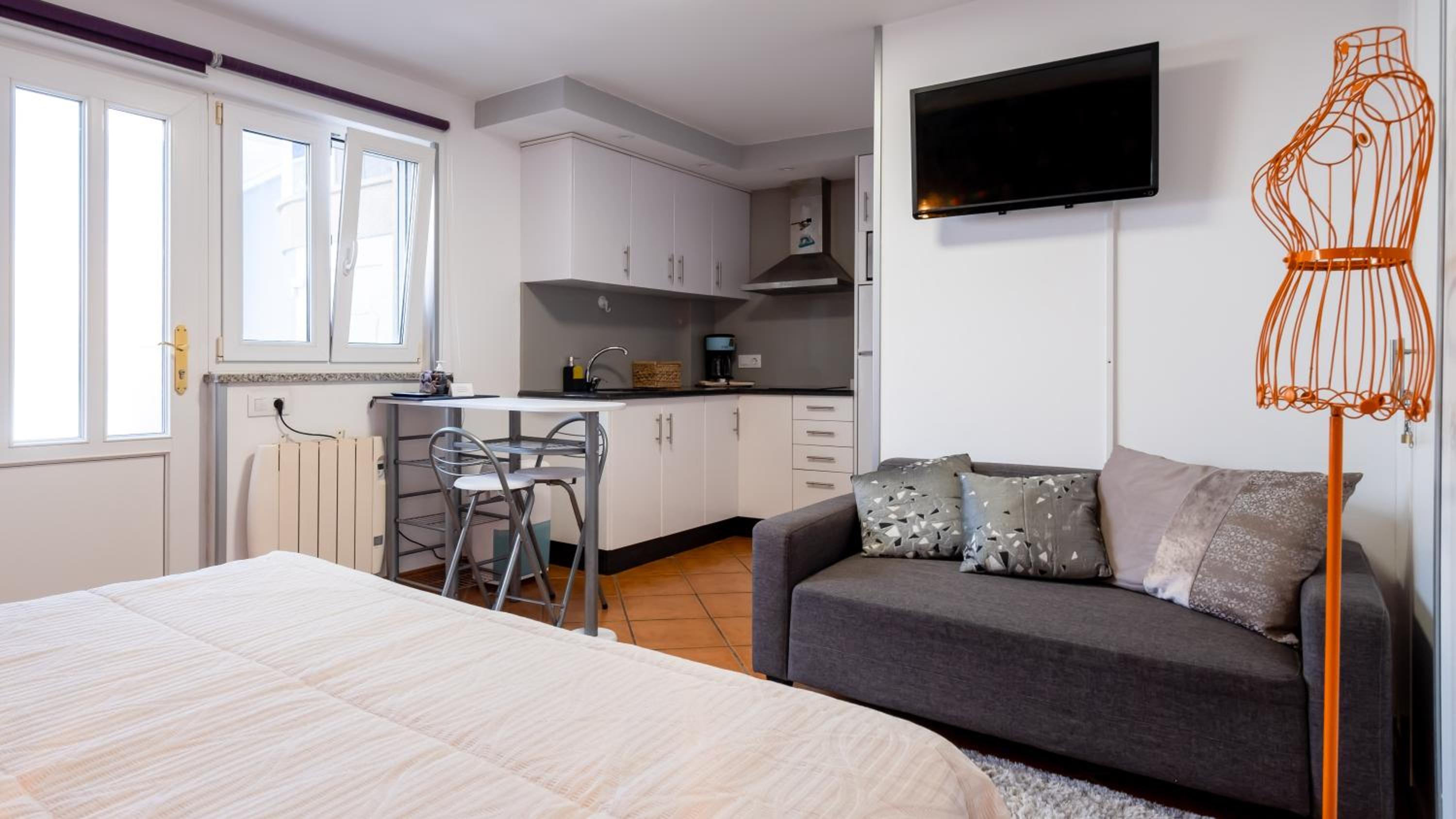Estudio Delfín Azul Playa Ezaro