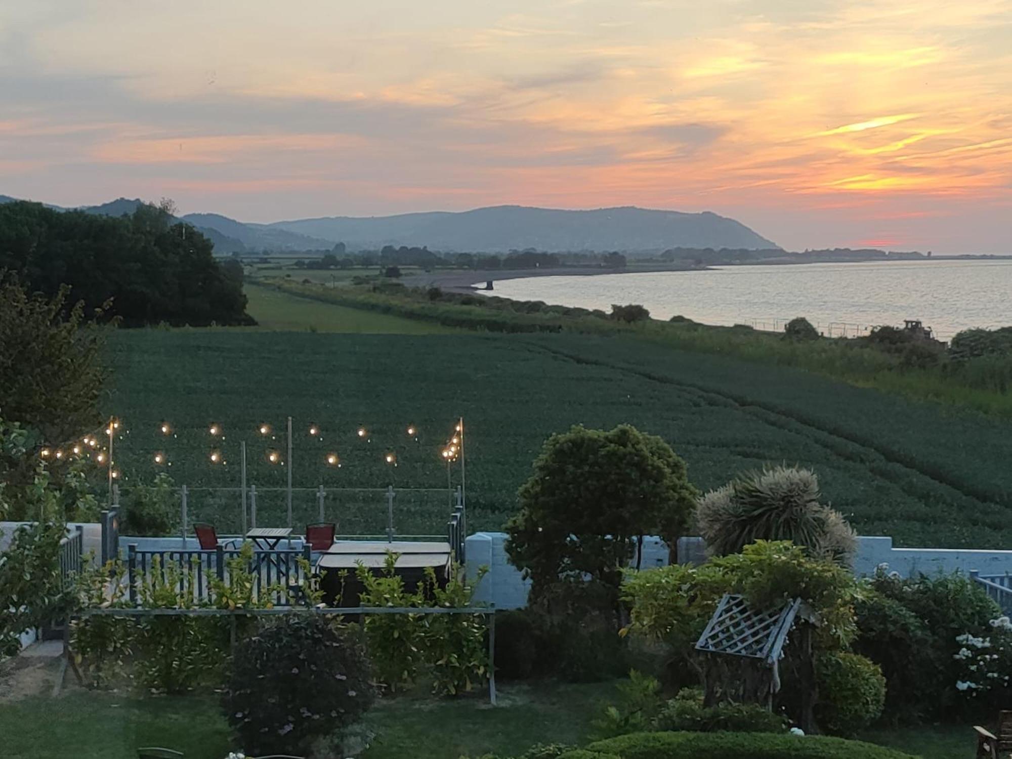 Blue Anchor House - Seaview, Hot Tub Apartments
